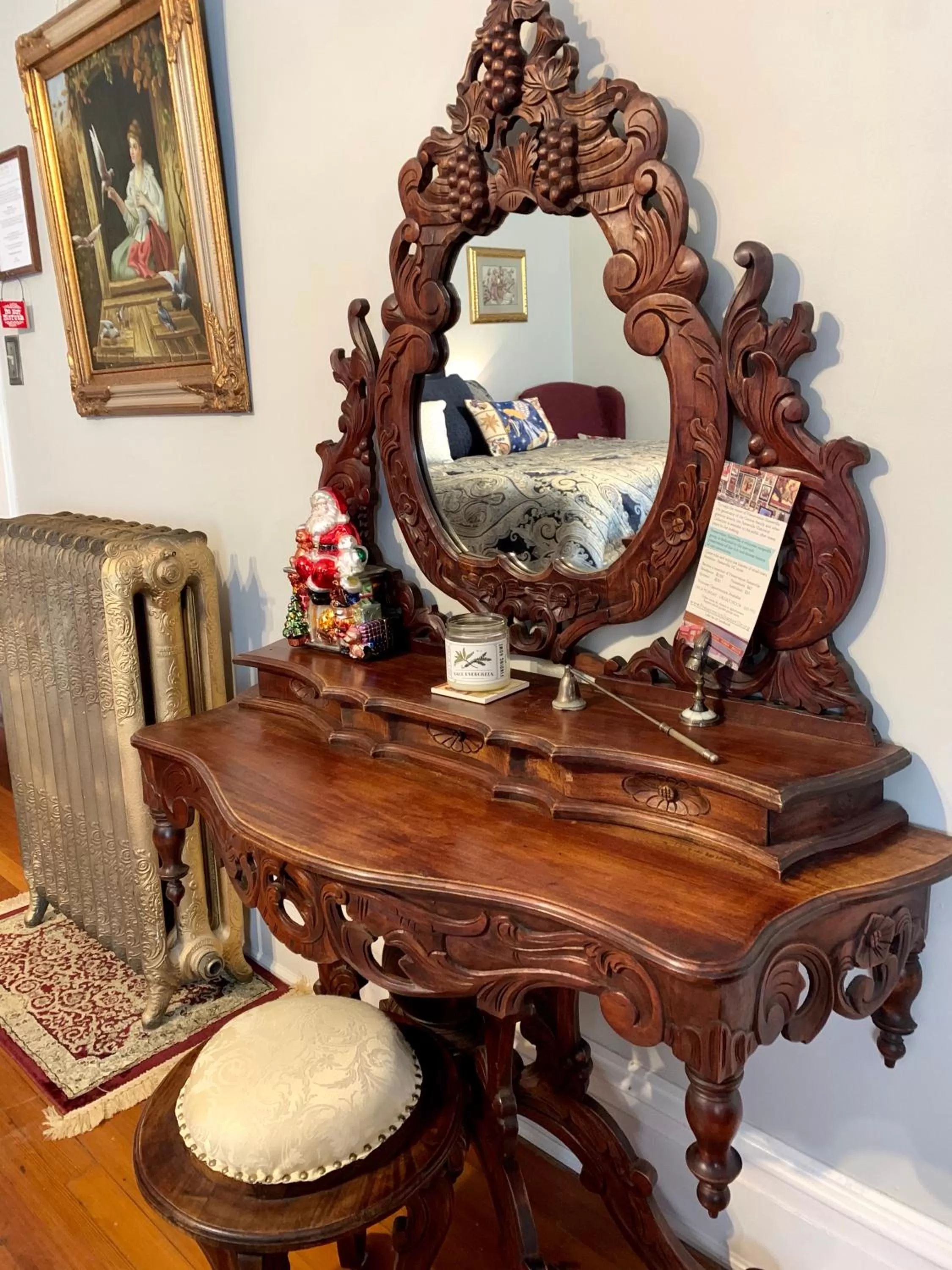 Bedroom, Seating Area in The Inn on Front Street