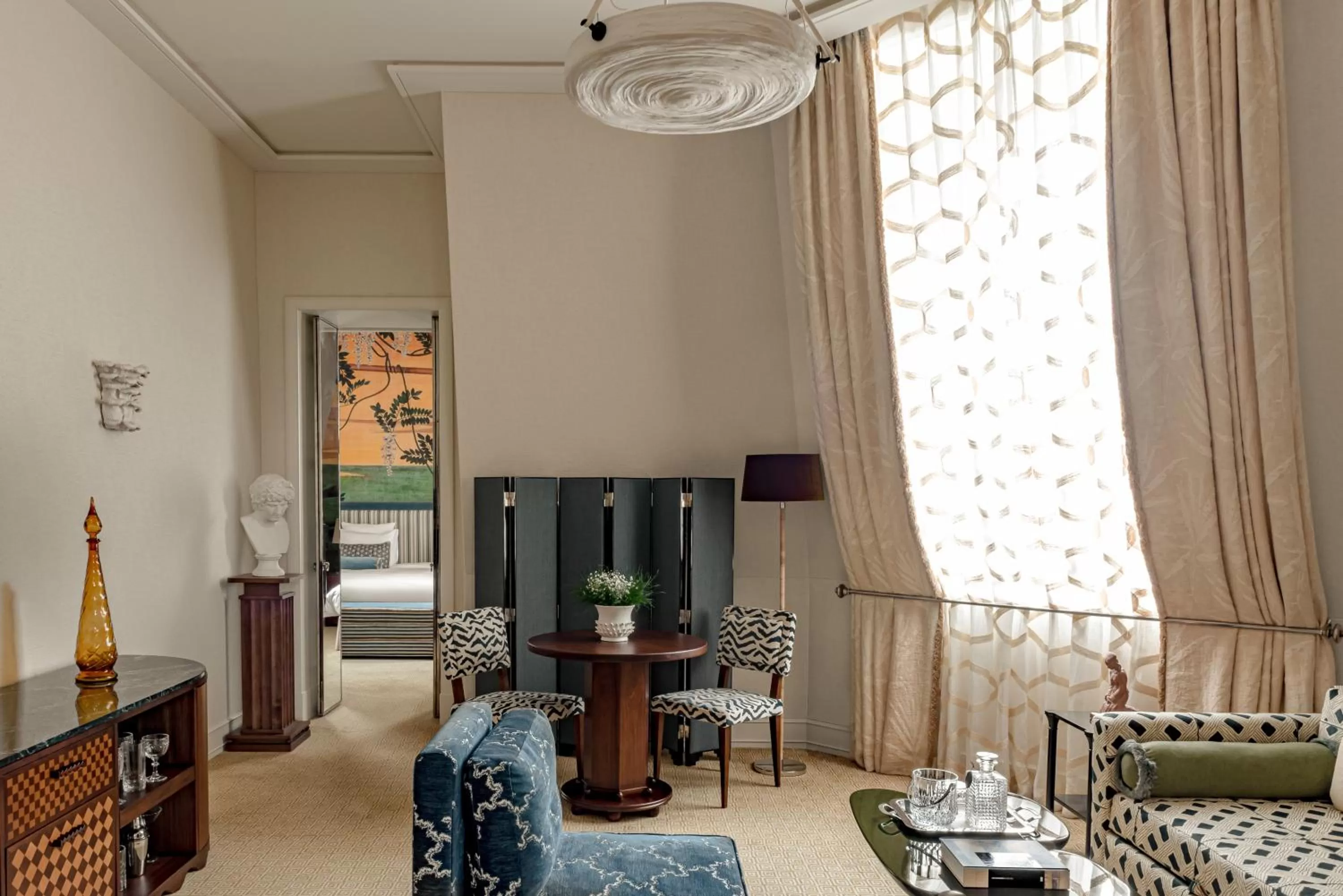 Living room in Saint James Paris