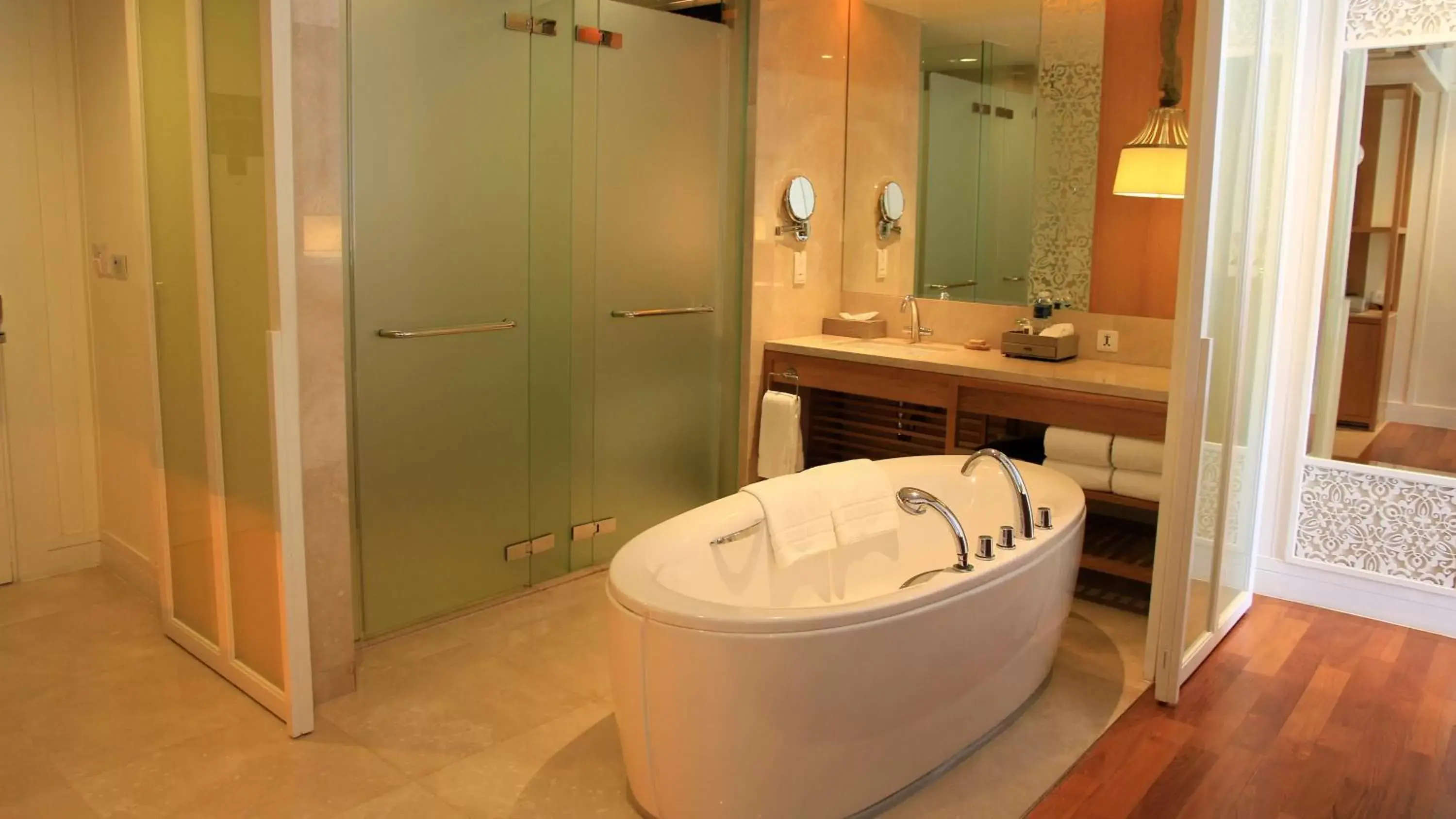 Photo of the whole room, Bathroom in InterContinental Hua Hin Resort, an IHG Hotel