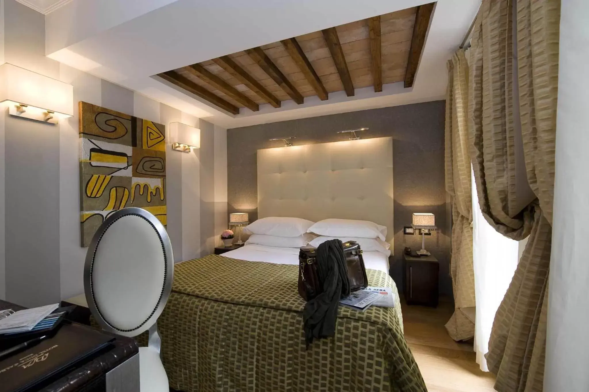 Photo of the whole room, Bed in Duca d'Alba Hotel - Chateaux & Hotels Collection
