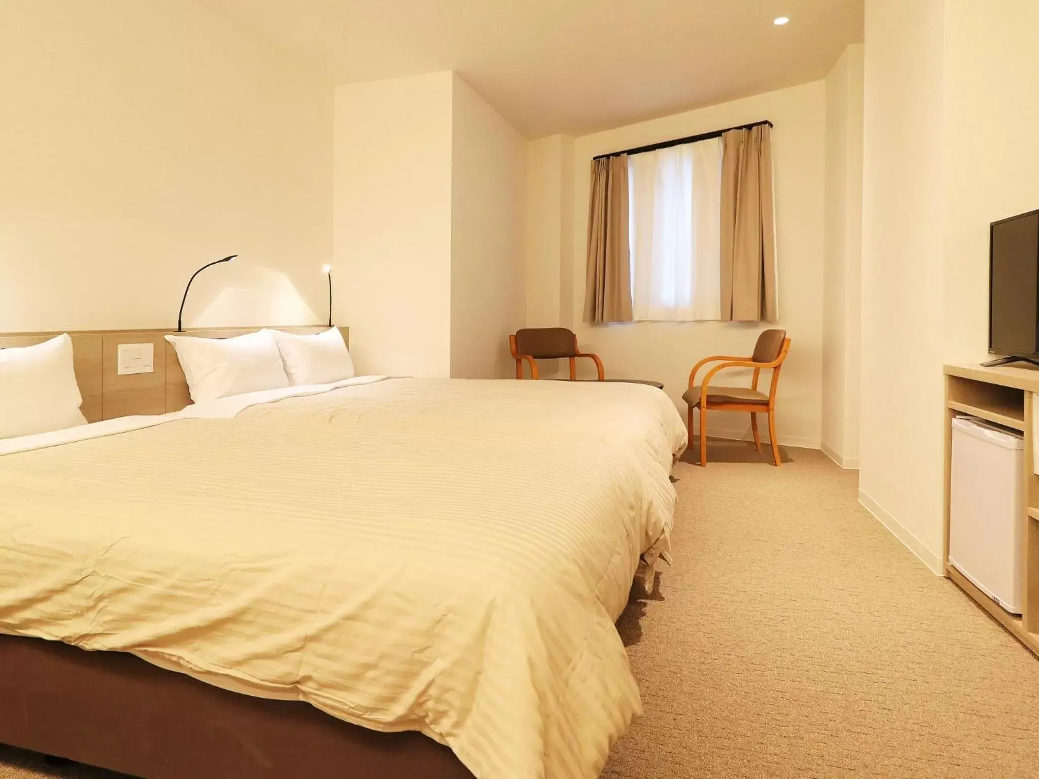 Bed in Odawara Terminal Hotel