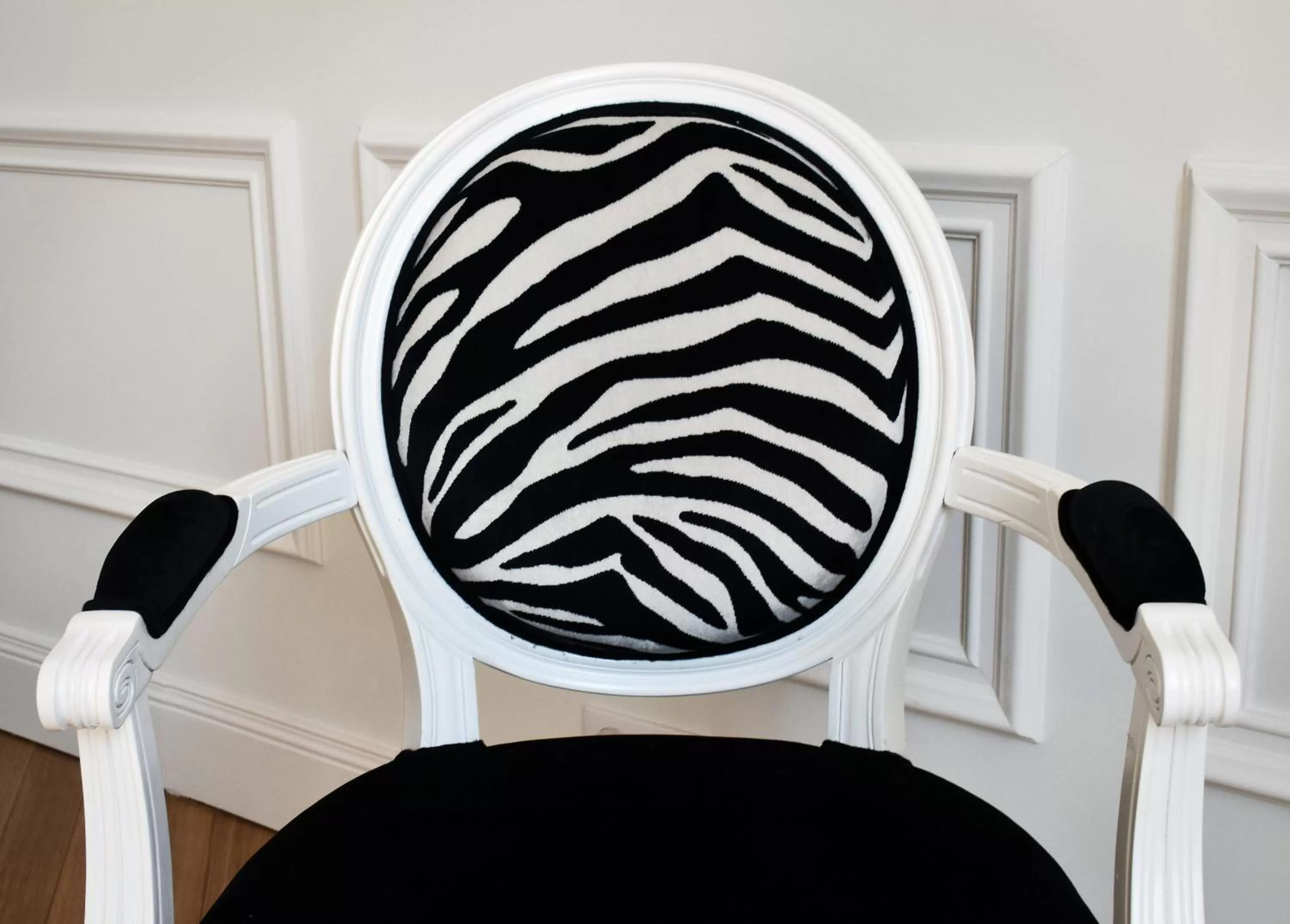 Decorative detail in Le Clos des Queyries, Chambres d'Hôtes