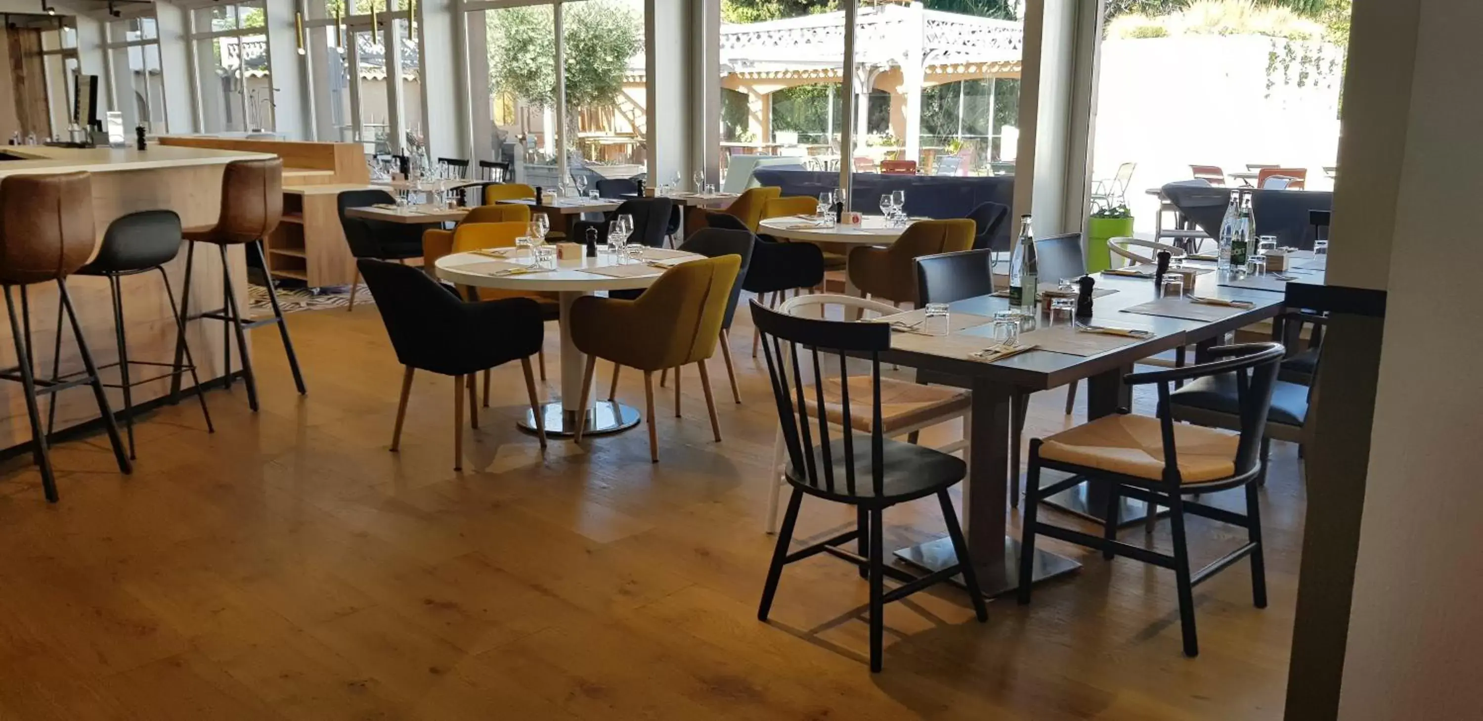 Restaurant/Places to Eat in Novotel Narbonne Sud A9/A61