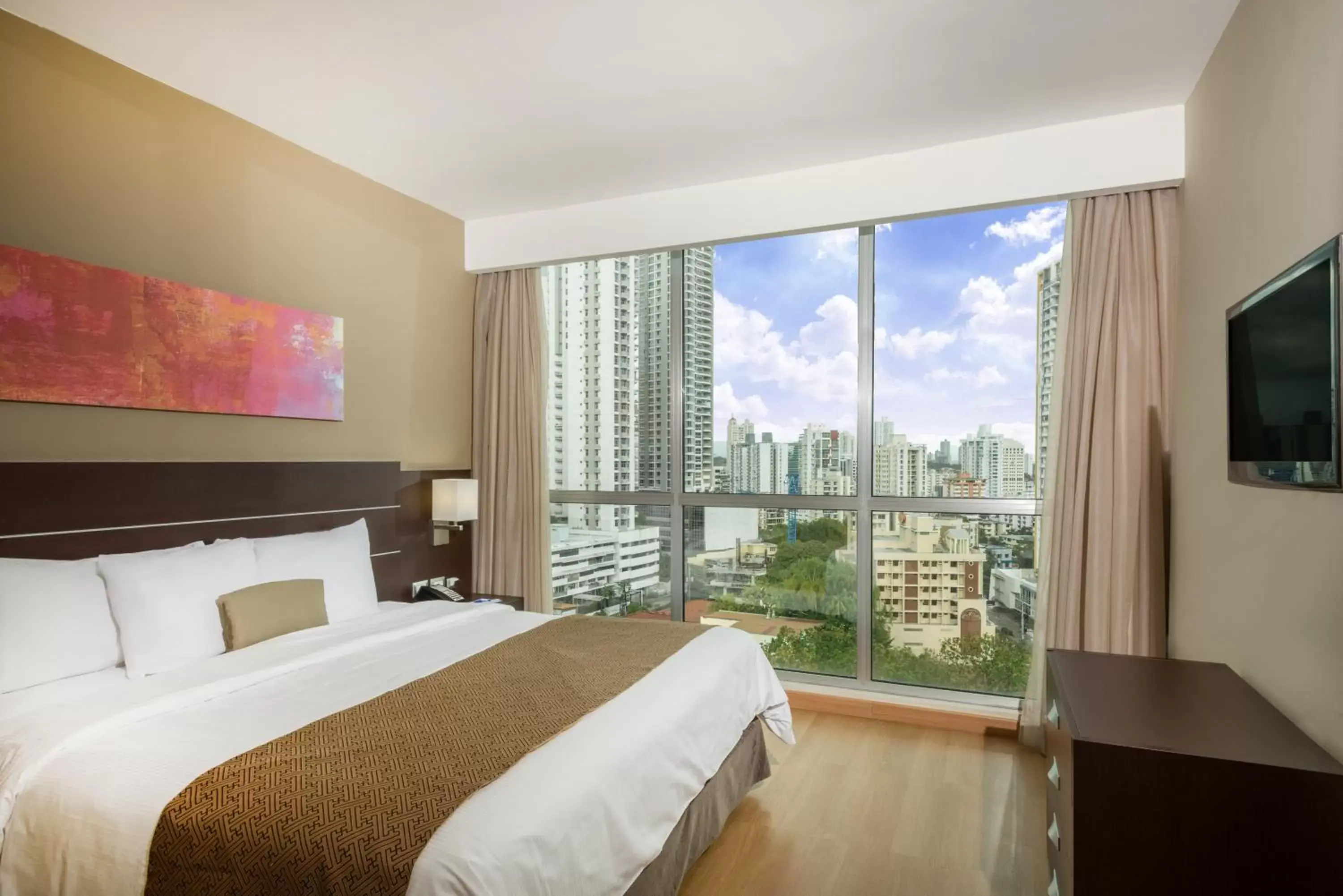 Bed in Tryp by Wyndham Panama Centro