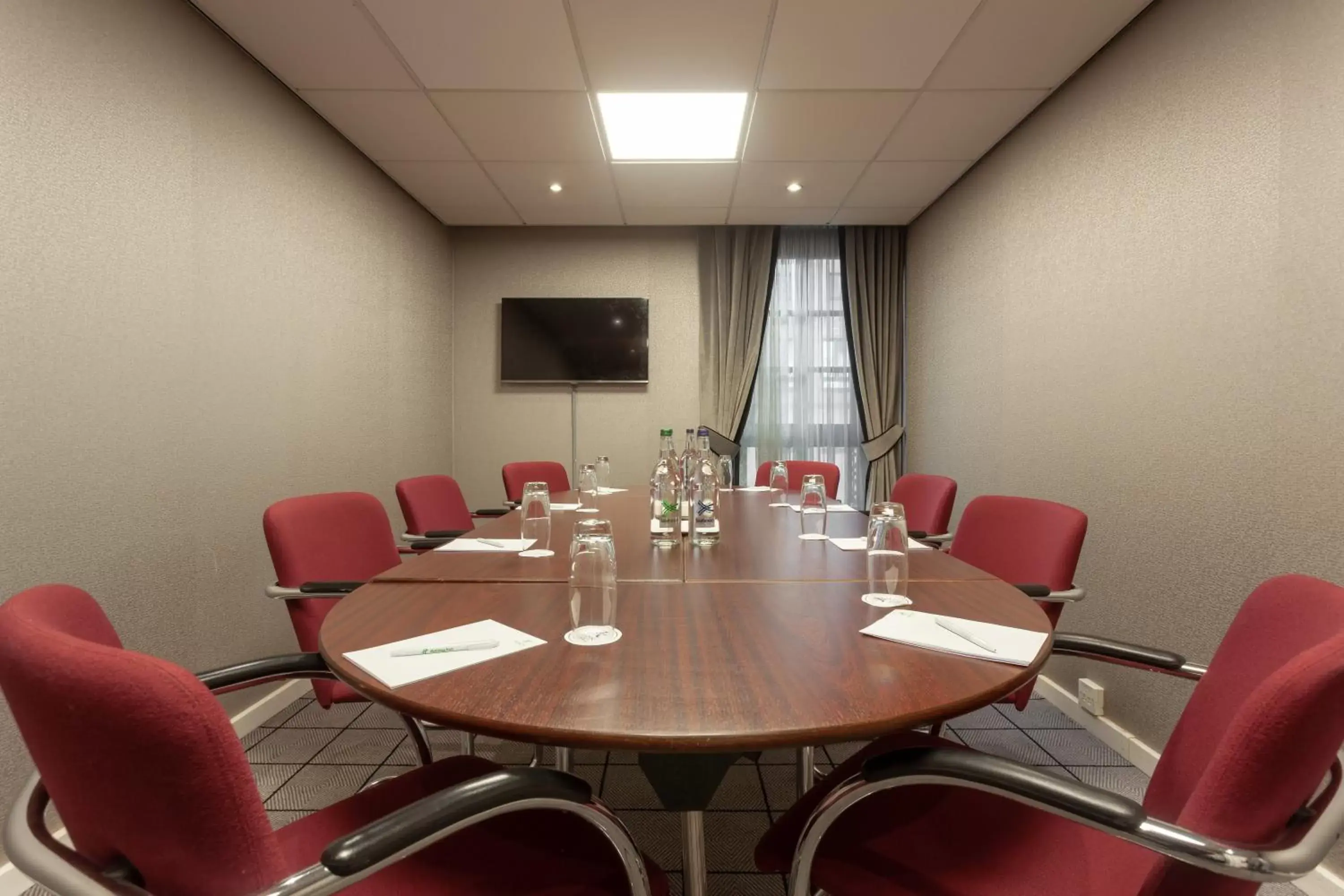 Meeting/conference room in Holiday Inn - Glasgow - City Ctr Theatreland, an IHG Hotel
