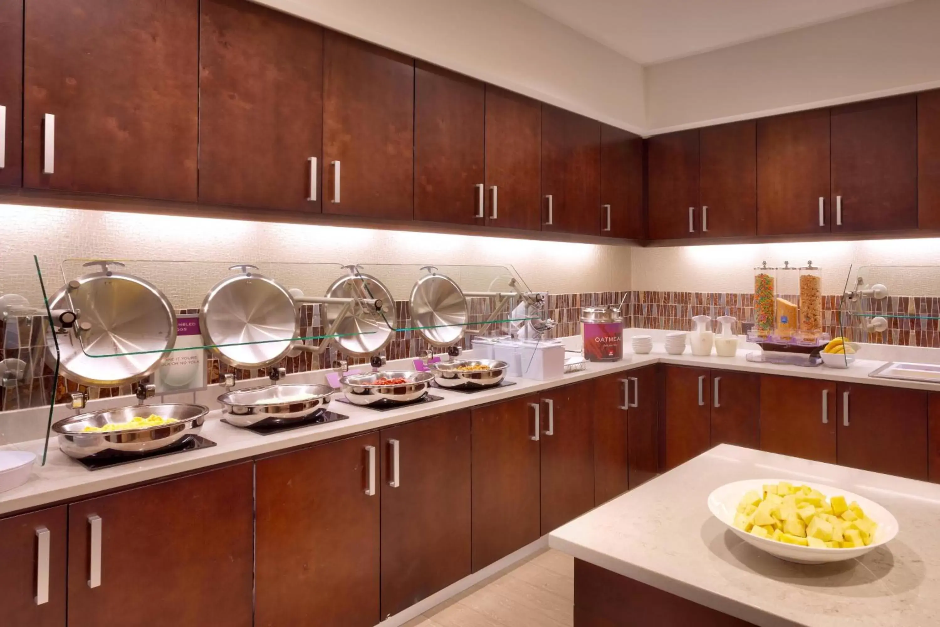 Breakfast, Restaurant/Places to Eat in Residence Inn by Marriott Flagstaff