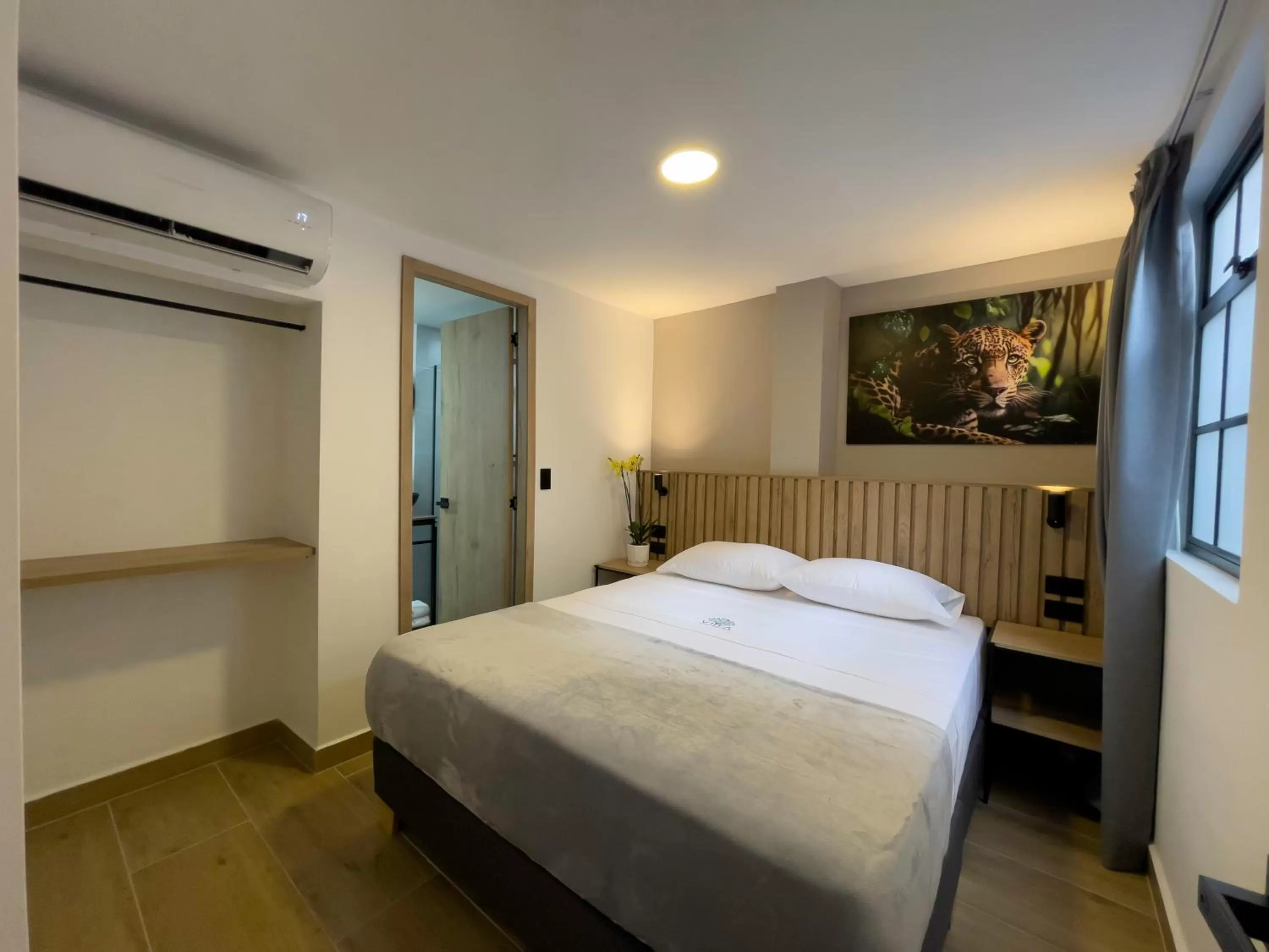 Bedroom, Bed in Vita Hotel Boutique - Aire Acondicionado & Desayuno