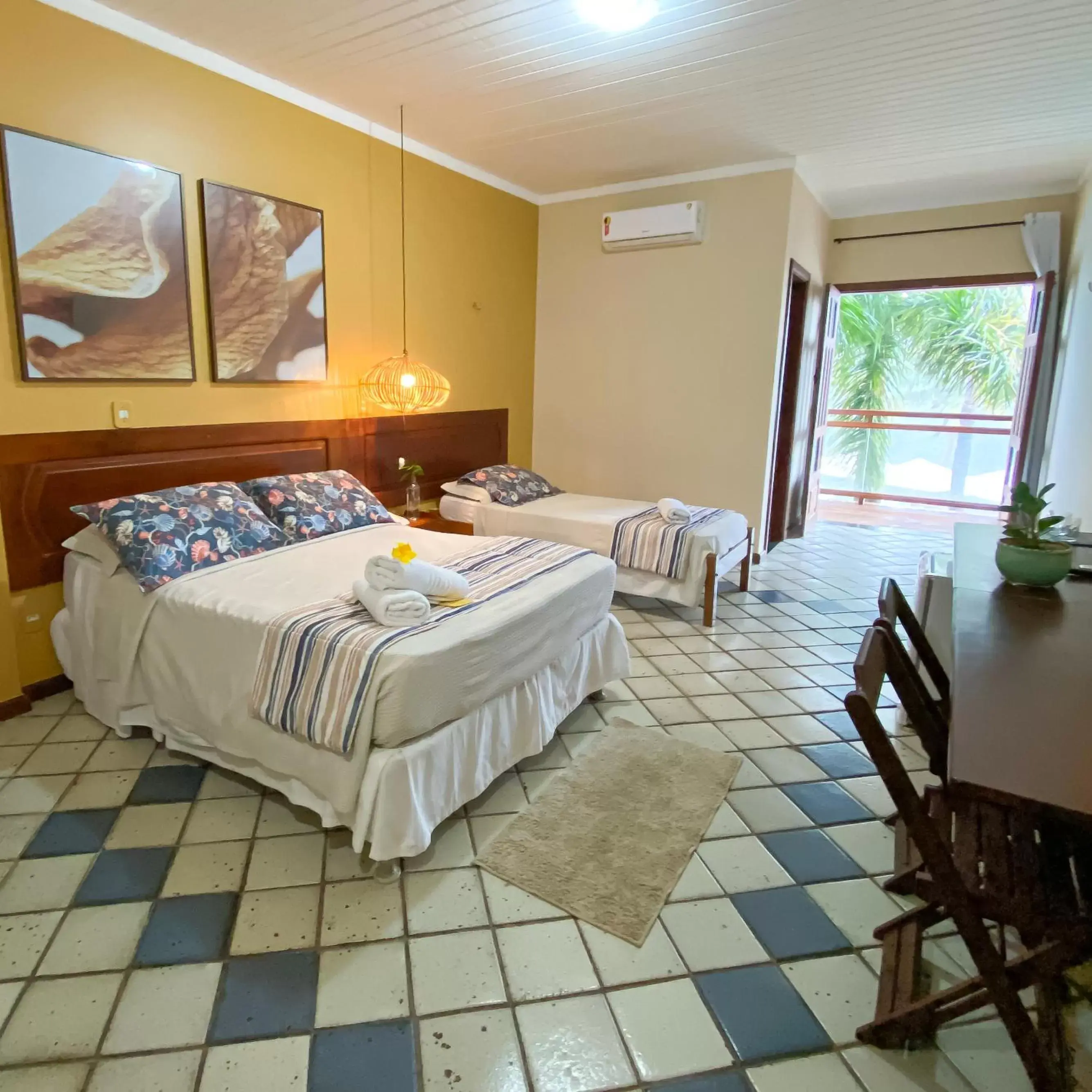 Suite with Sea View in Hotel Solar Suite with Sea View in Hotel Solar