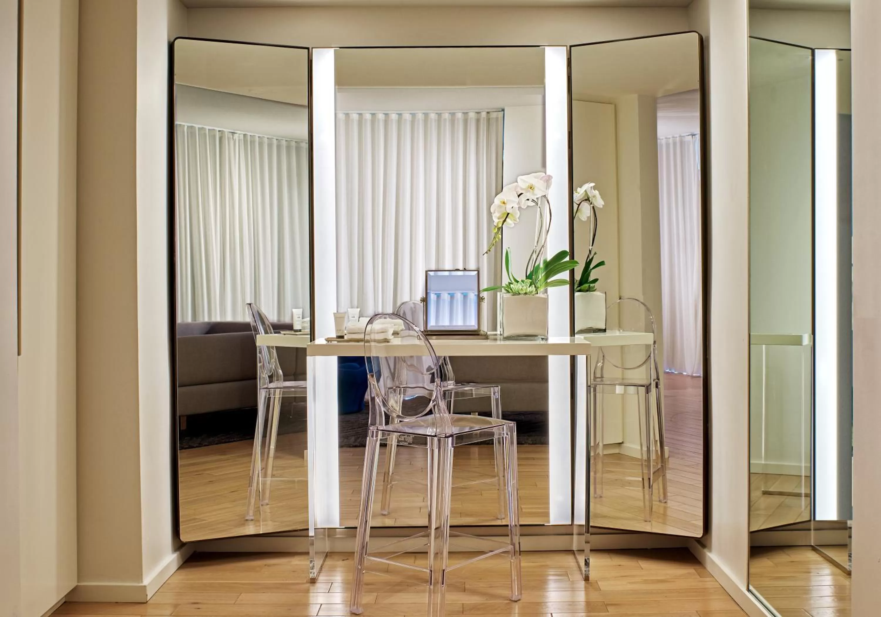 Decorative detail in Mondrian Los Angeles