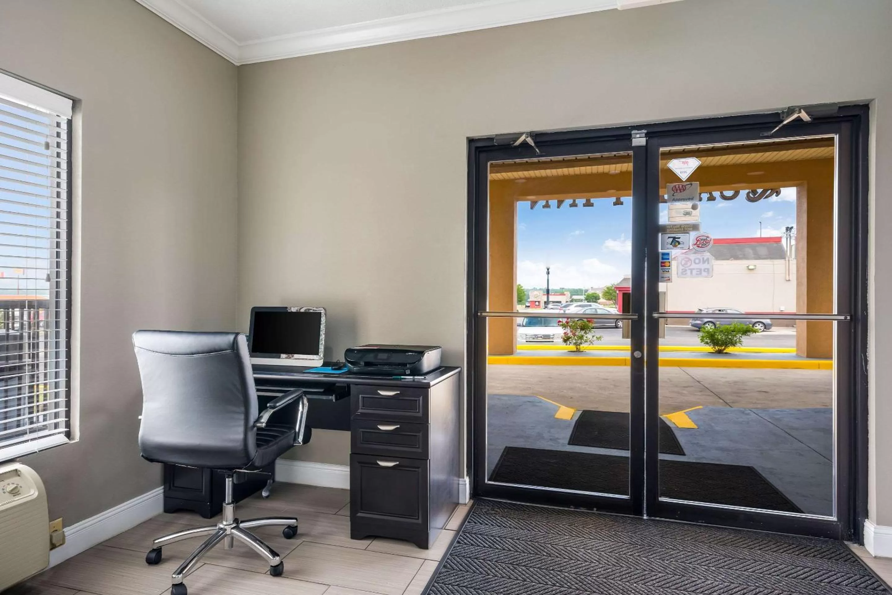 On site in Quality Inn Cullman I-65 Exit 310