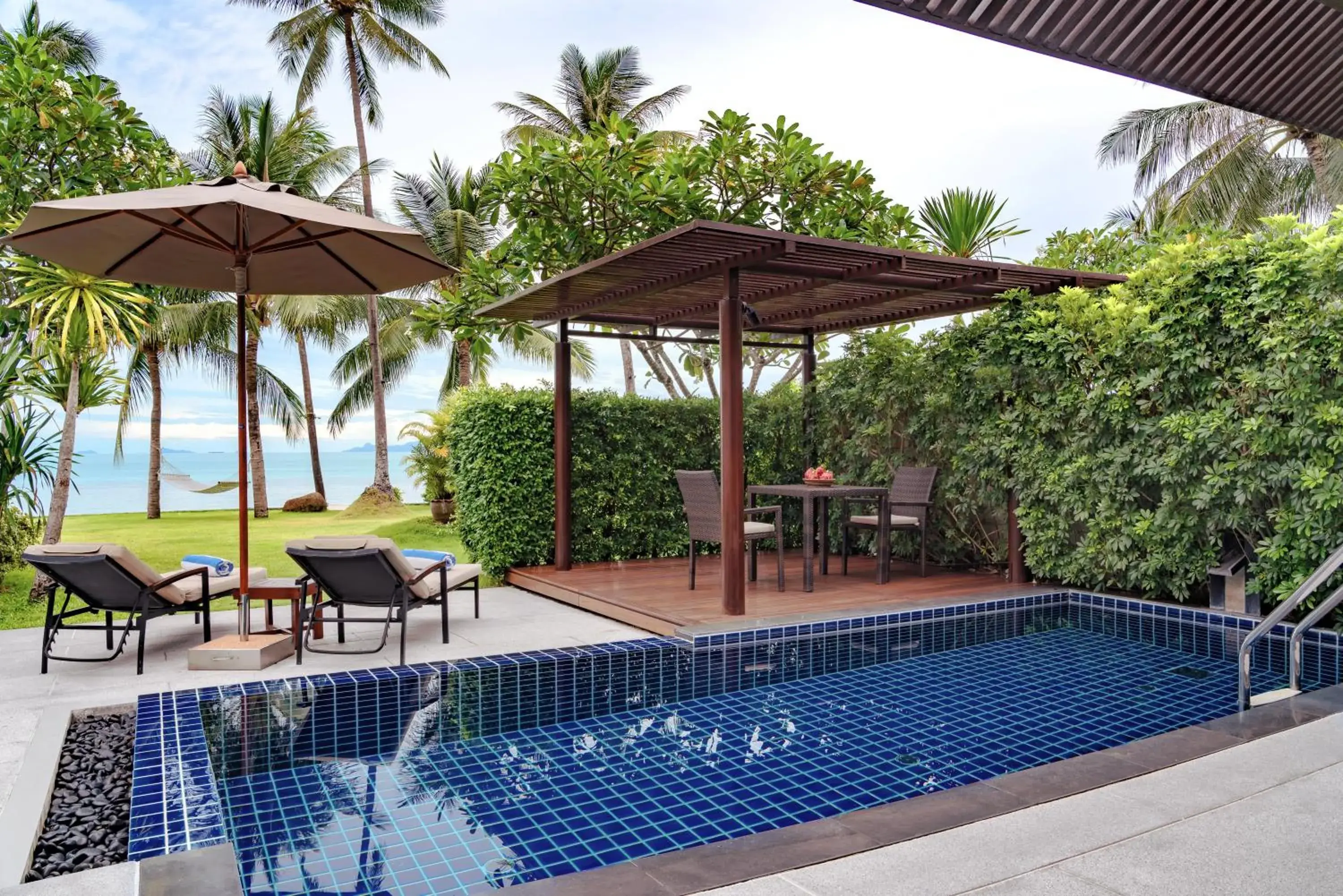 Photo of the whole room, Swimming Pool in InterContinental Koh Samui Resort, an IHG Hotel