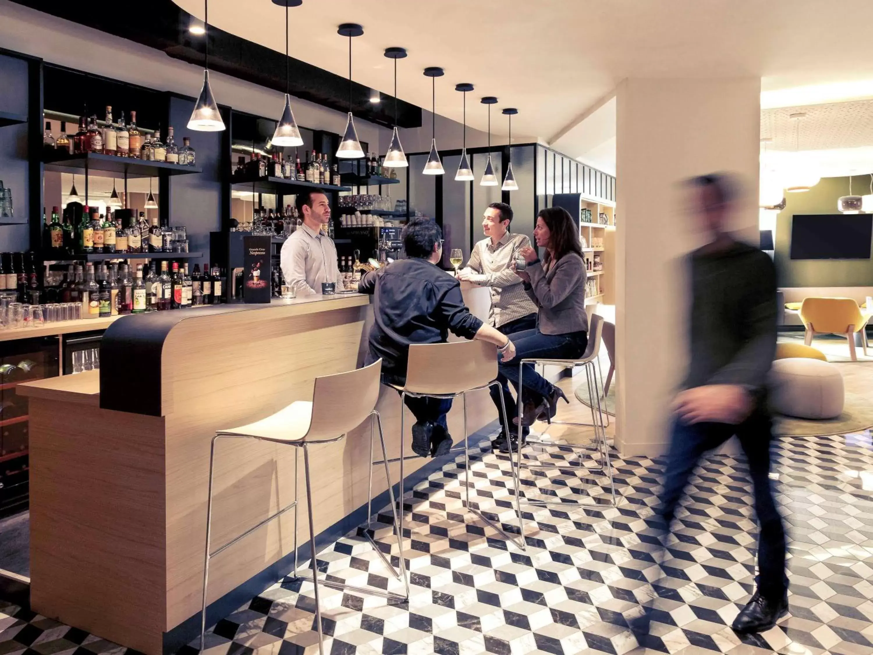 Lounge or bar, Lounge/Bar in Mercure Nantes Centre Gare