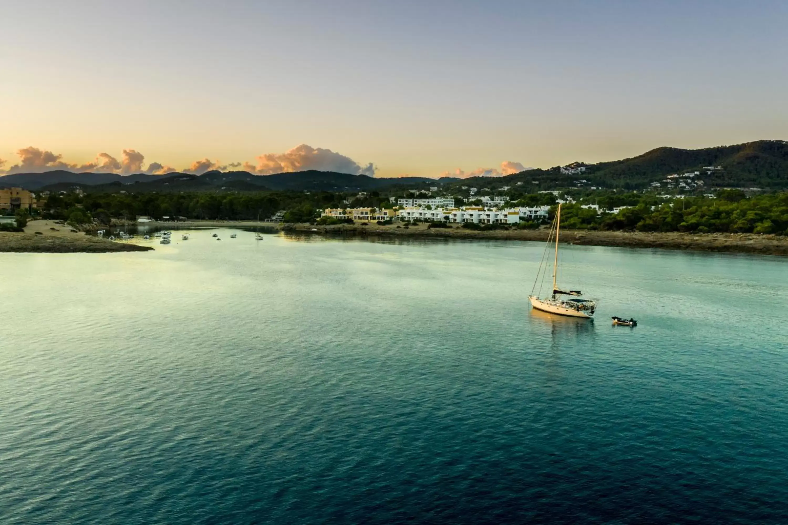 Beach in Camelina Suites - Formerly Torrent Bay