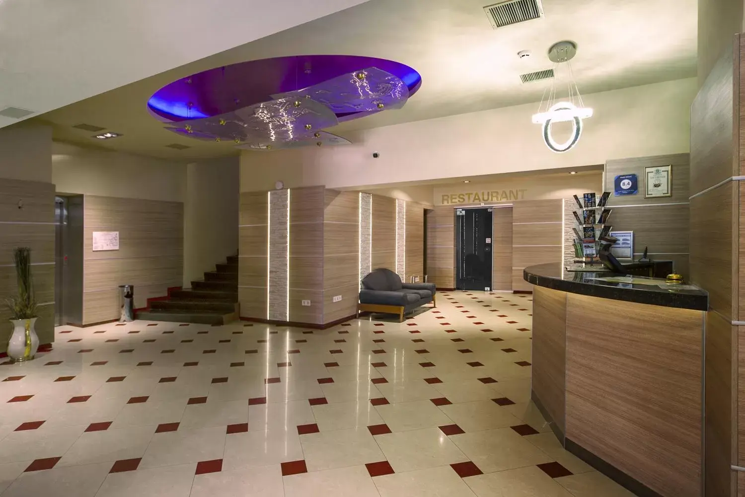 Lobby or reception in Hotel Akord - Free Parking & Metro Access Lobby or reception in Hotel Akord - Free Parking & Metro Access
