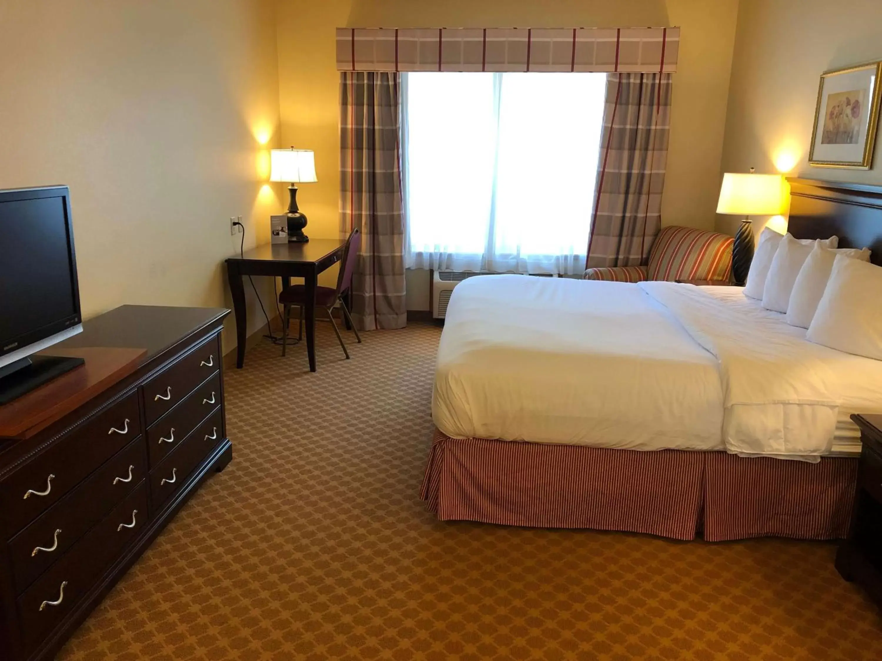 Photo of the whole room, Bed in AmericInn by Wyndham Iron Mountain