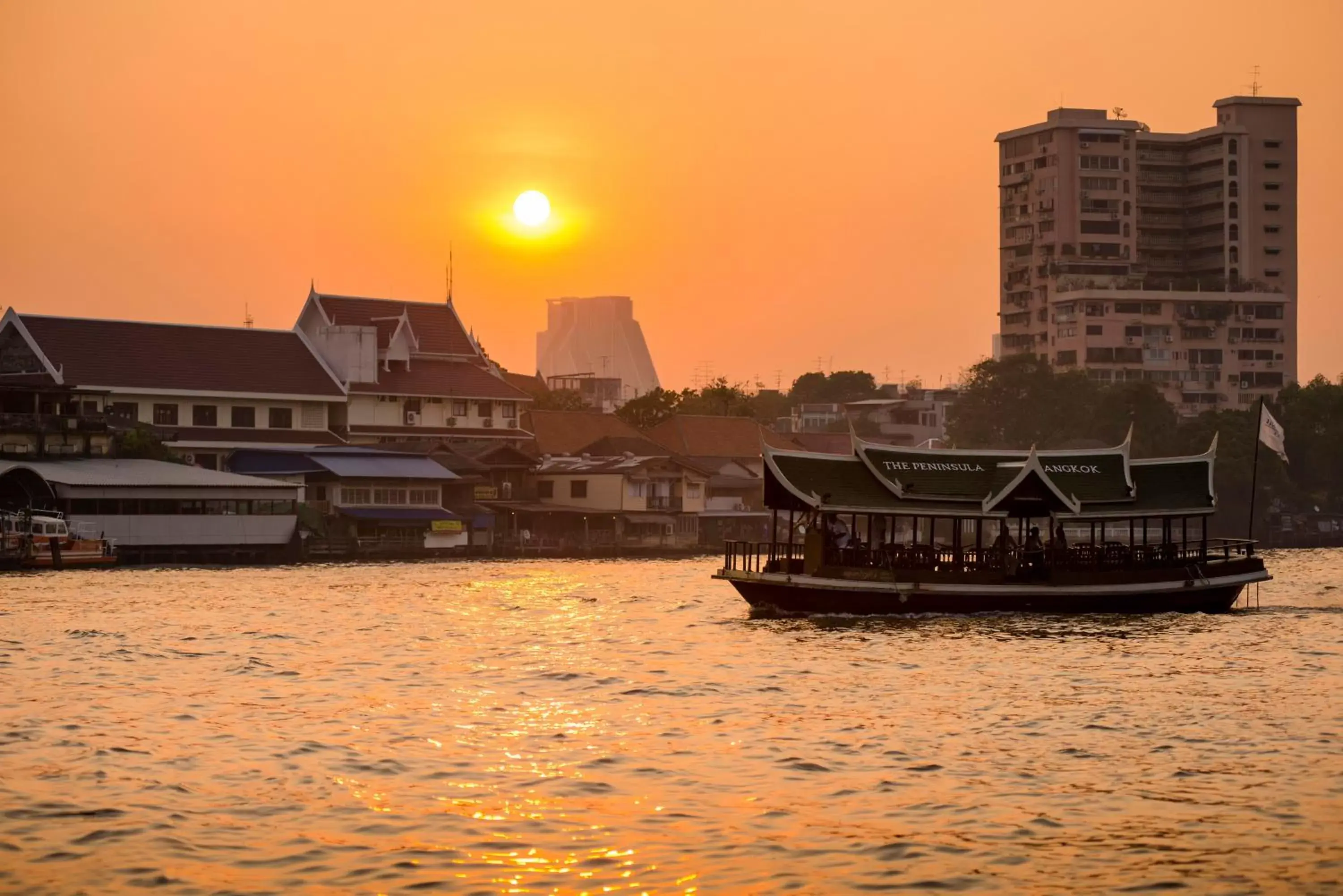 River view, Sunrise/Sunset in The Peninsula Bangkok - SHA Extra Plus
