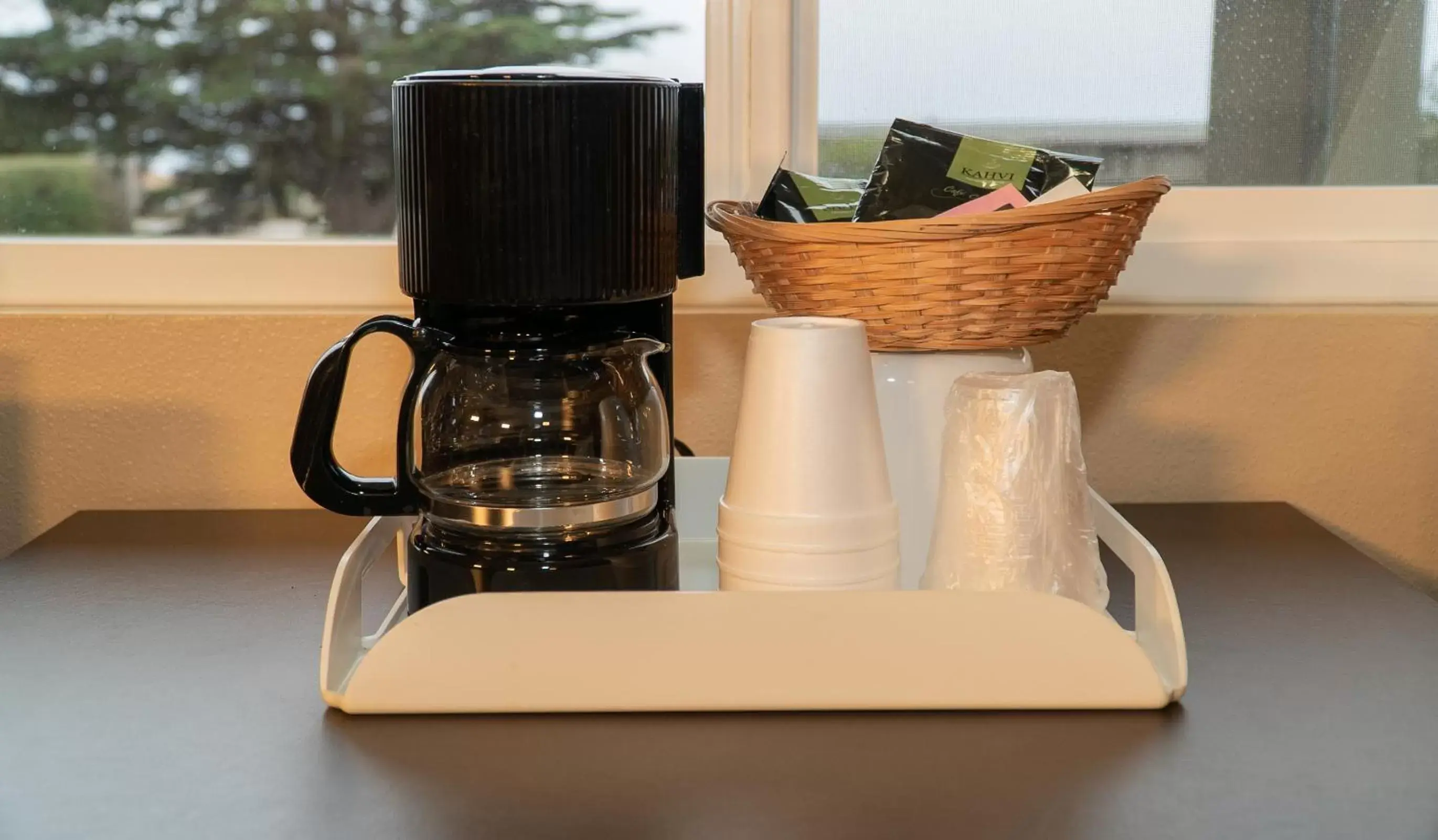 Coffee/tea facilities in Silver Surf Motel