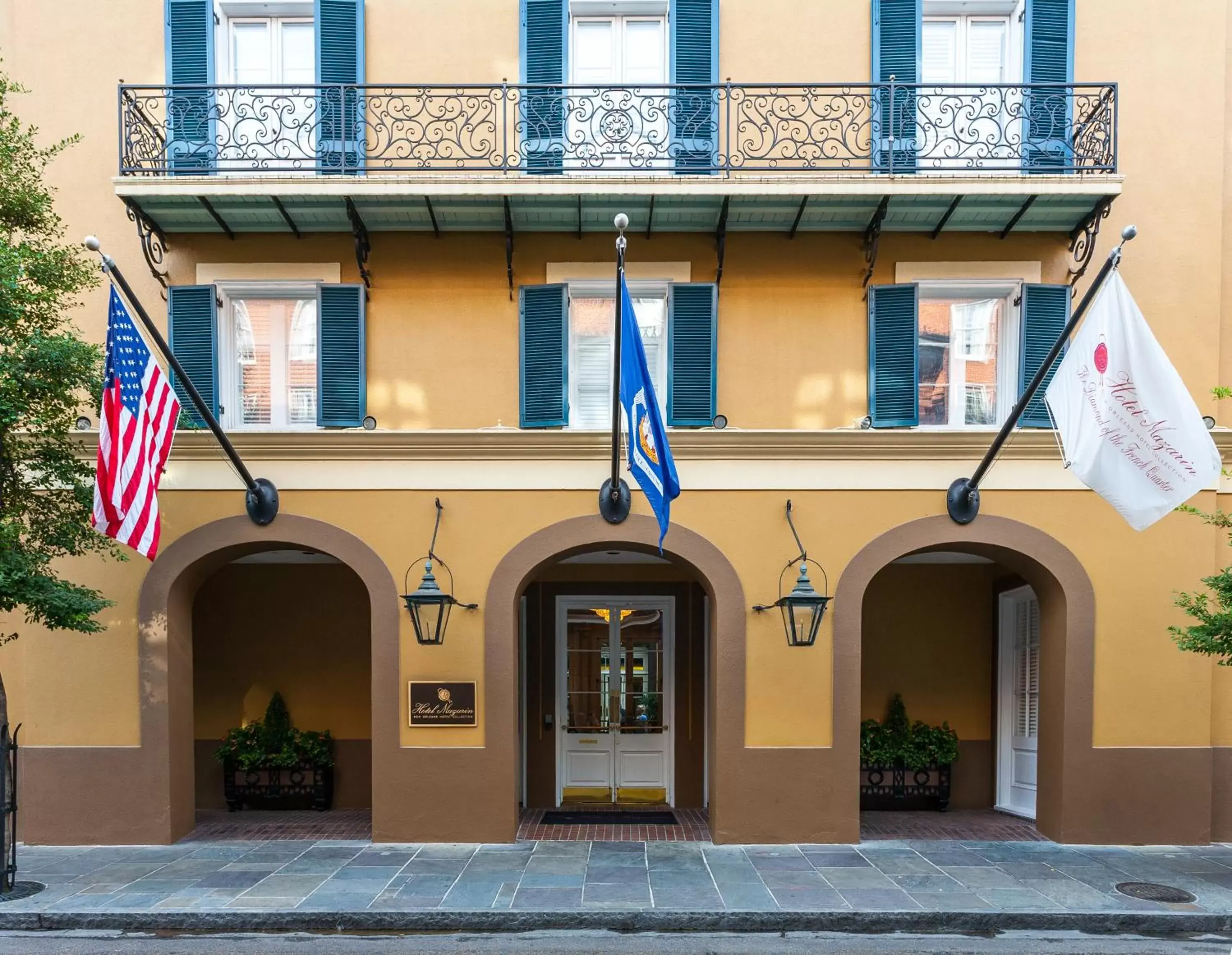 Facade/entrance, Property Building in Hotel Mazarin