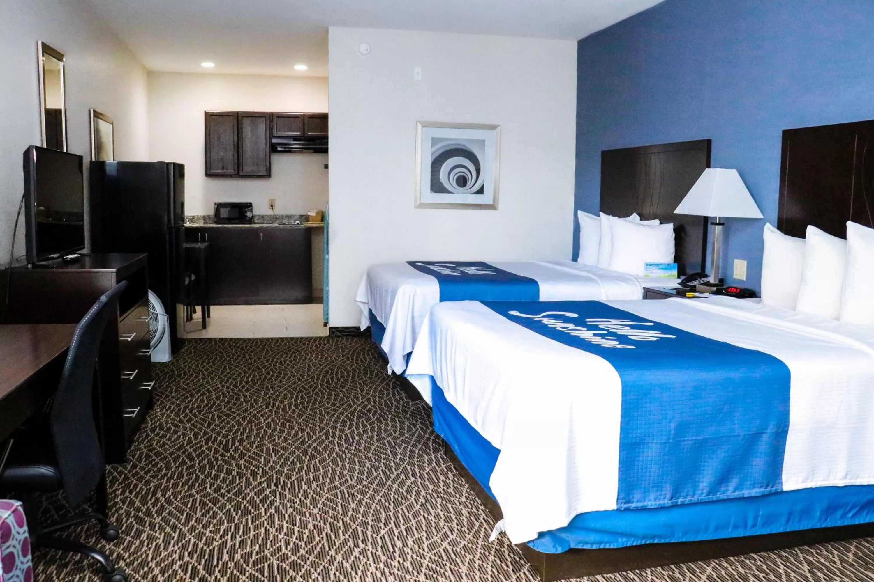 Bed in Days Inn by Wyndham Bryan