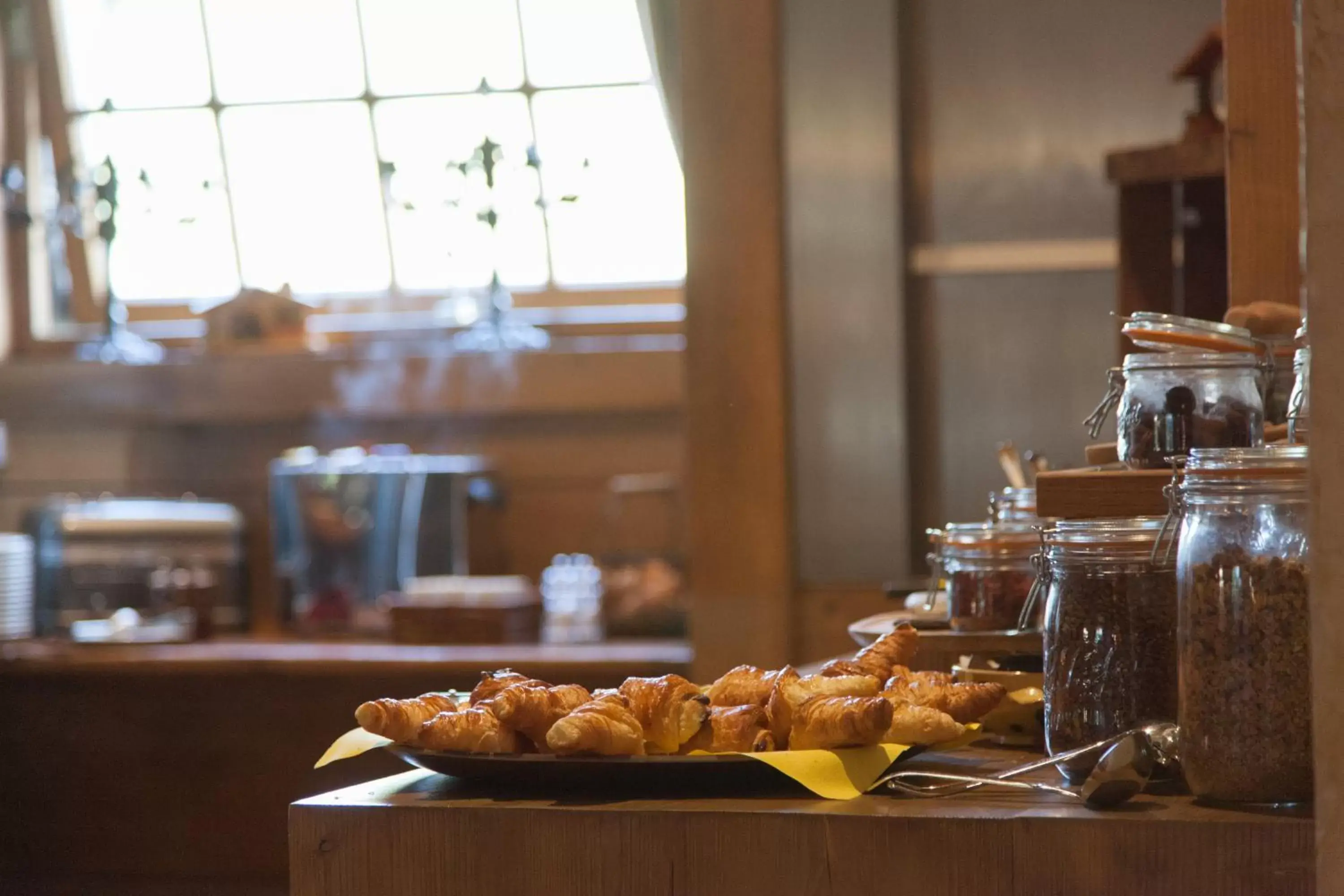 Buffet breakfast in Au Coin Du Feu