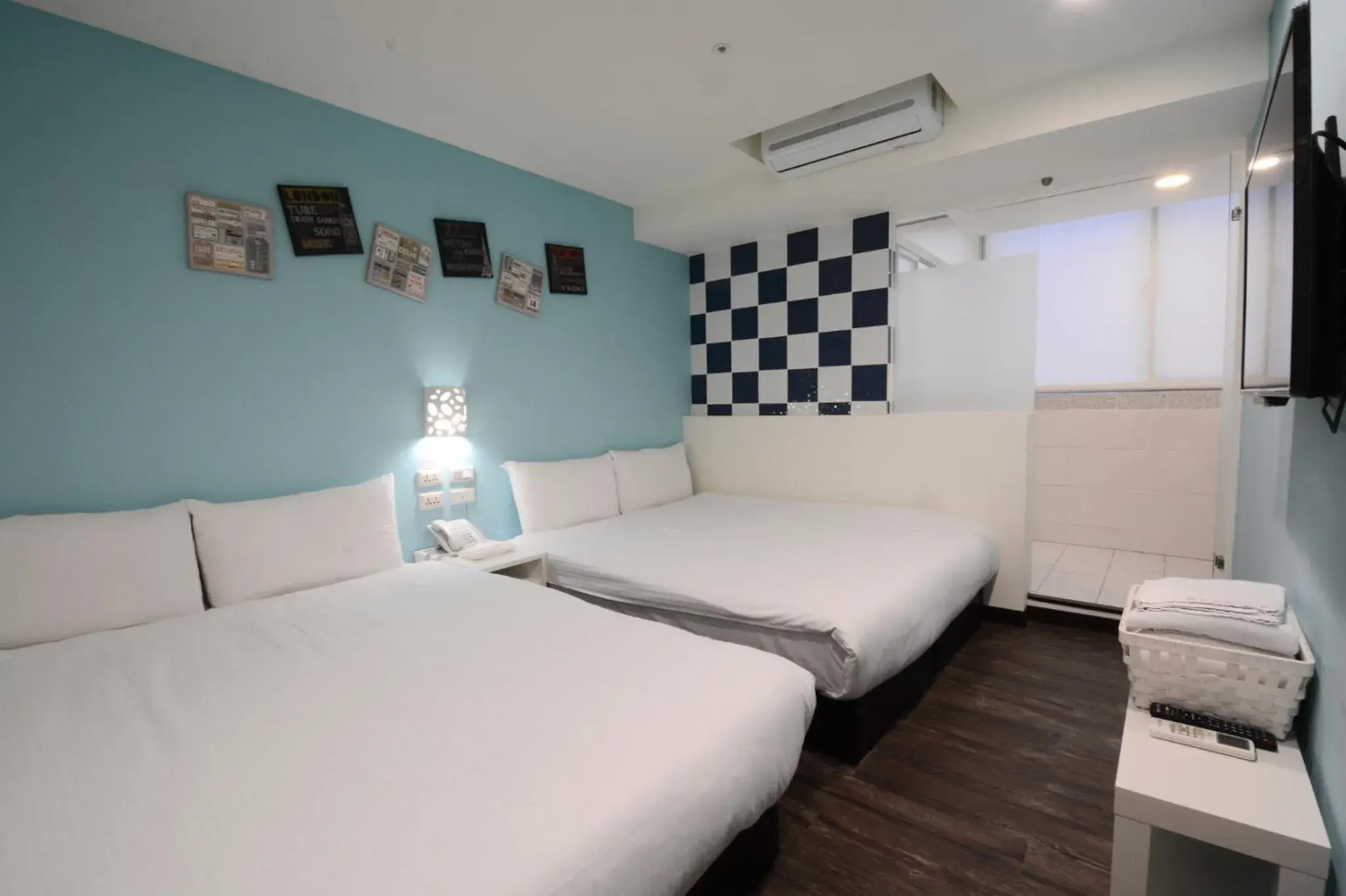 Bed in Sleep Taipei Hostel & Hotel
