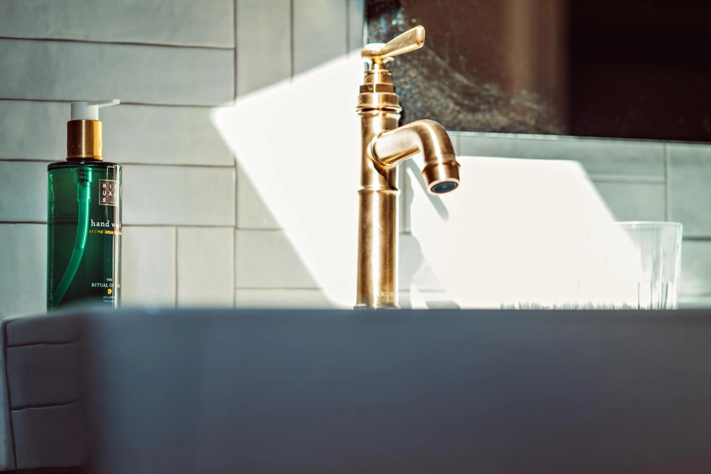 Bathroom in Hôtel Maison Lacassagne Lyon