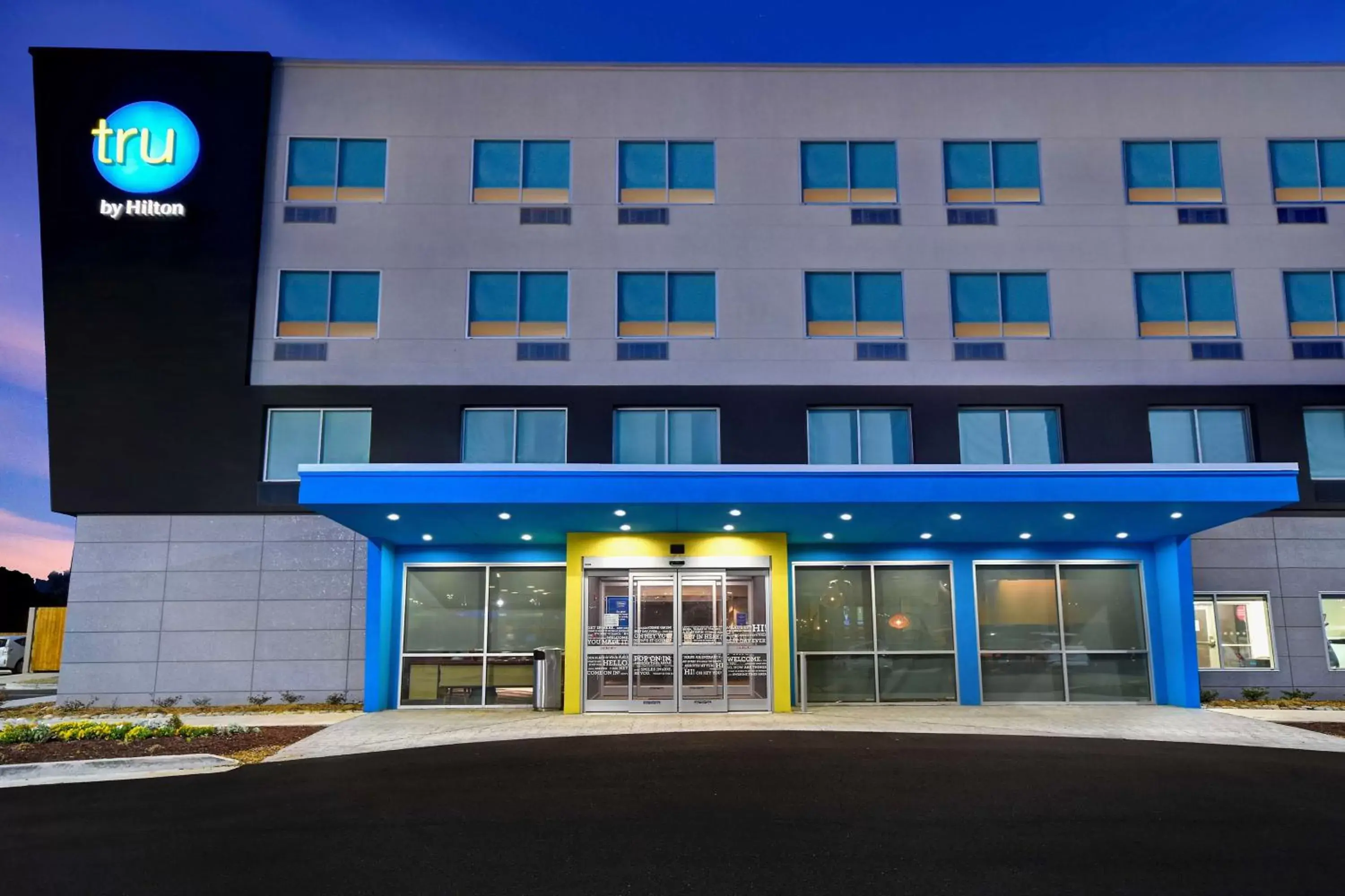 Property building in Tru By Hilton West Memphis, Ar Property building in Tru By Hilton West Memphis, Ar