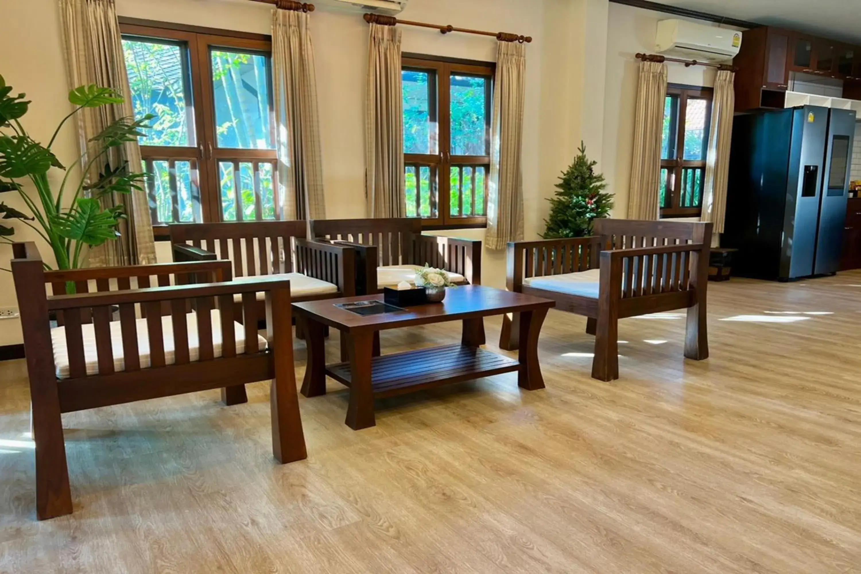 Living room in Na Mantra Resort
