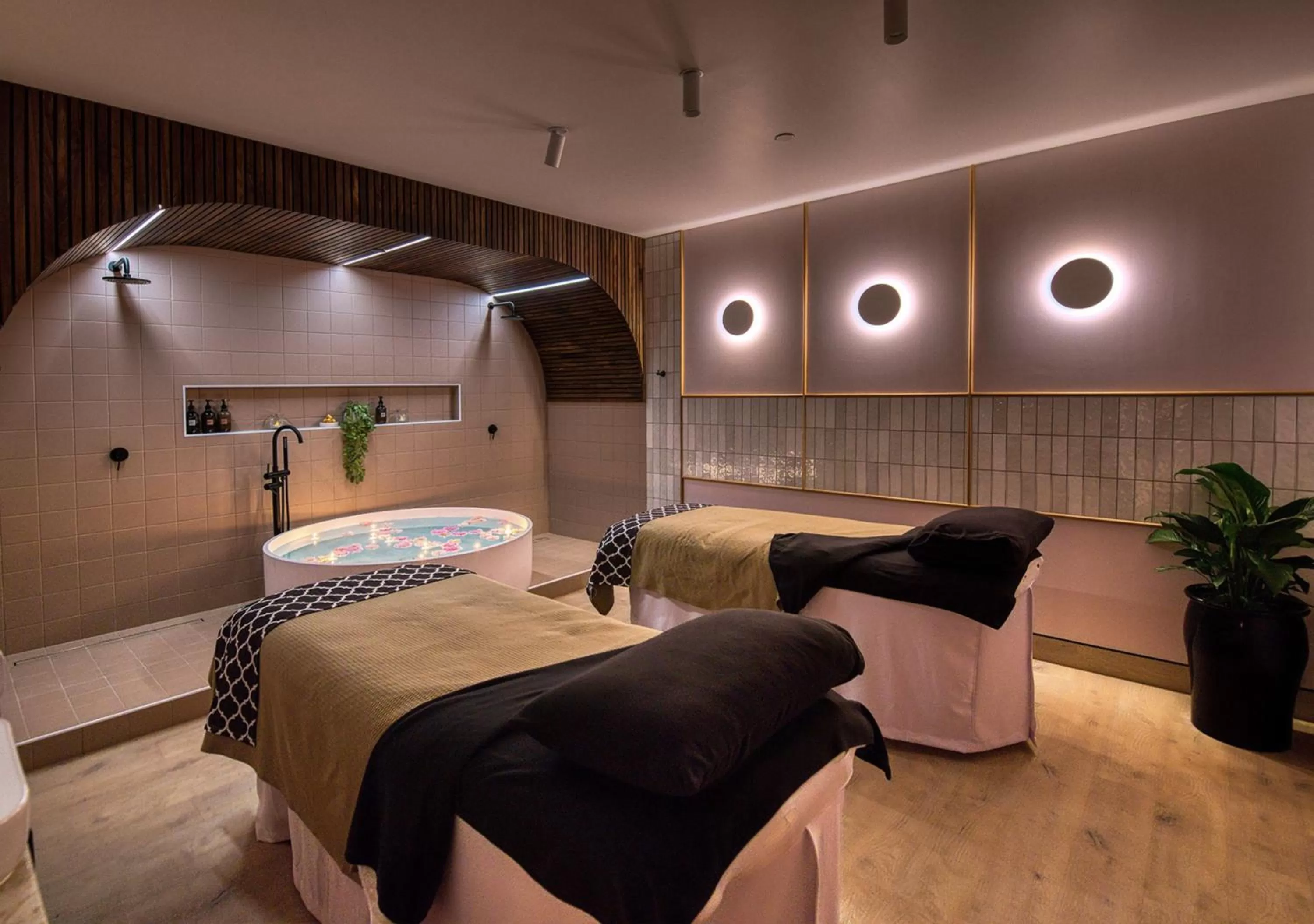 Spa and wellness centre/facilities, Bed in Sudima Queenstown Five Mile