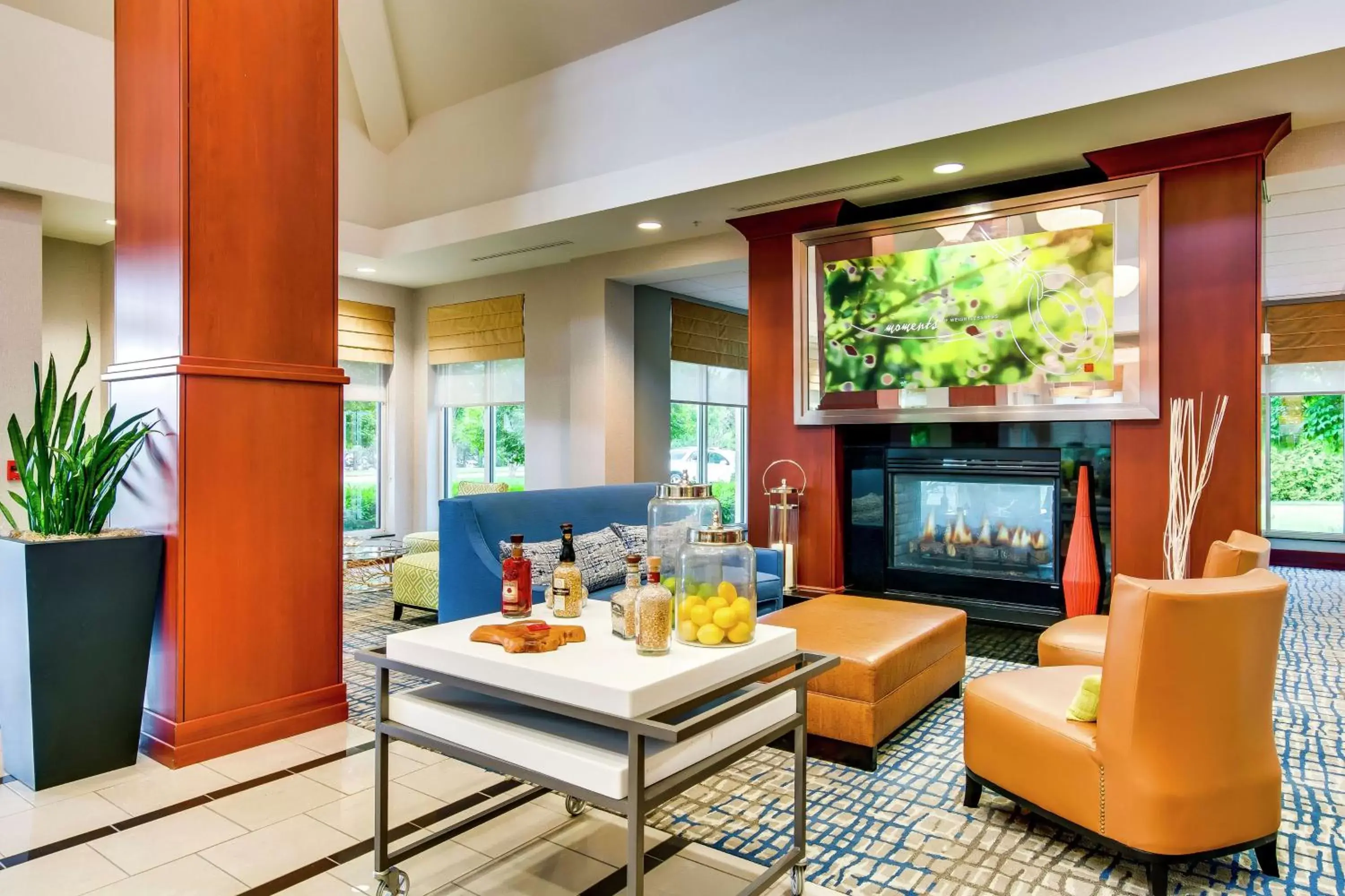 Lobby or reception in Hilton Garden Inn Louisville-Northeast