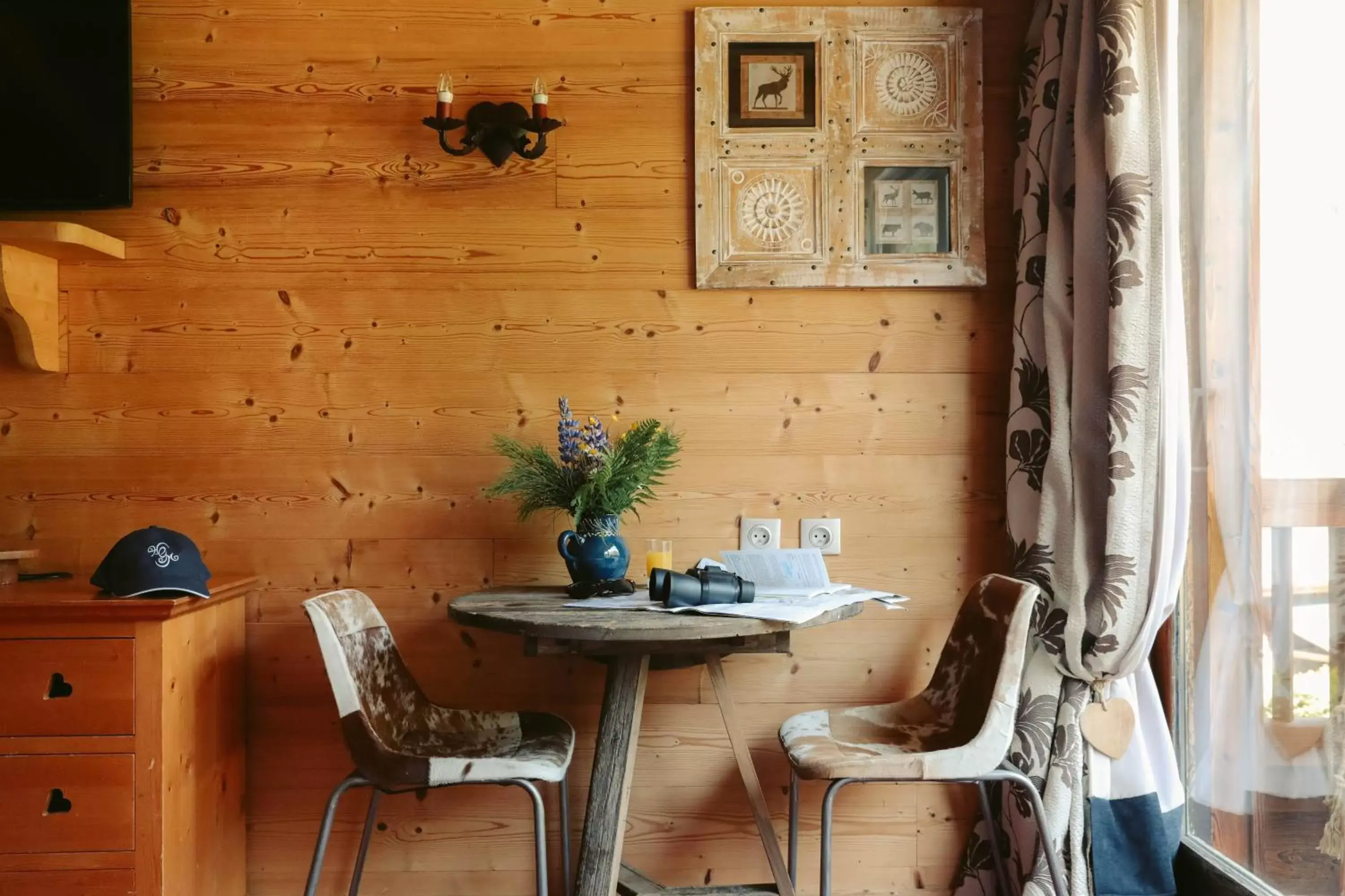 Dining Area in Les Grands Montets Hotel & Spa