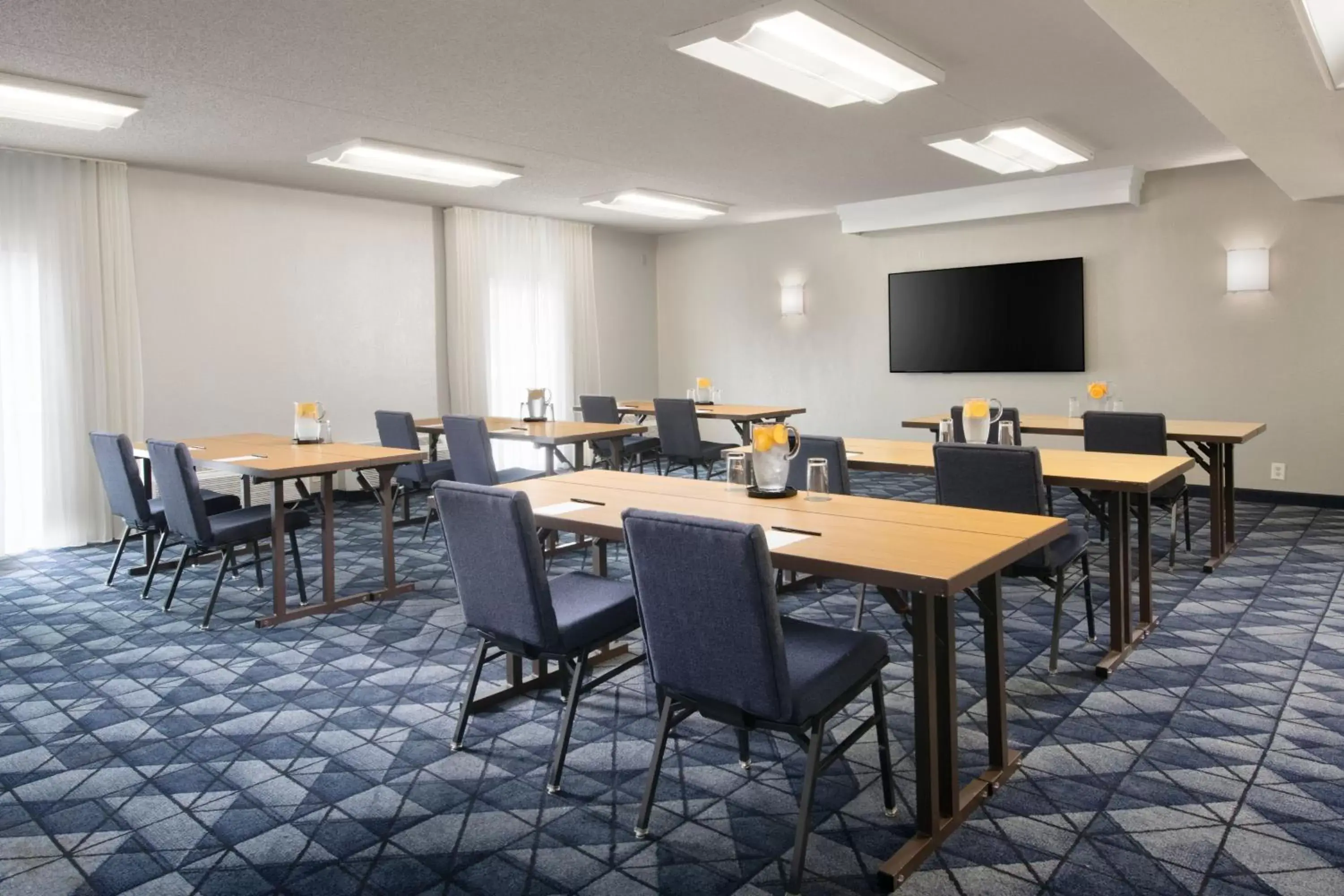 Meeting/conference room in Courtyard by Marriott Dallas Plano Parkway at Preston Road