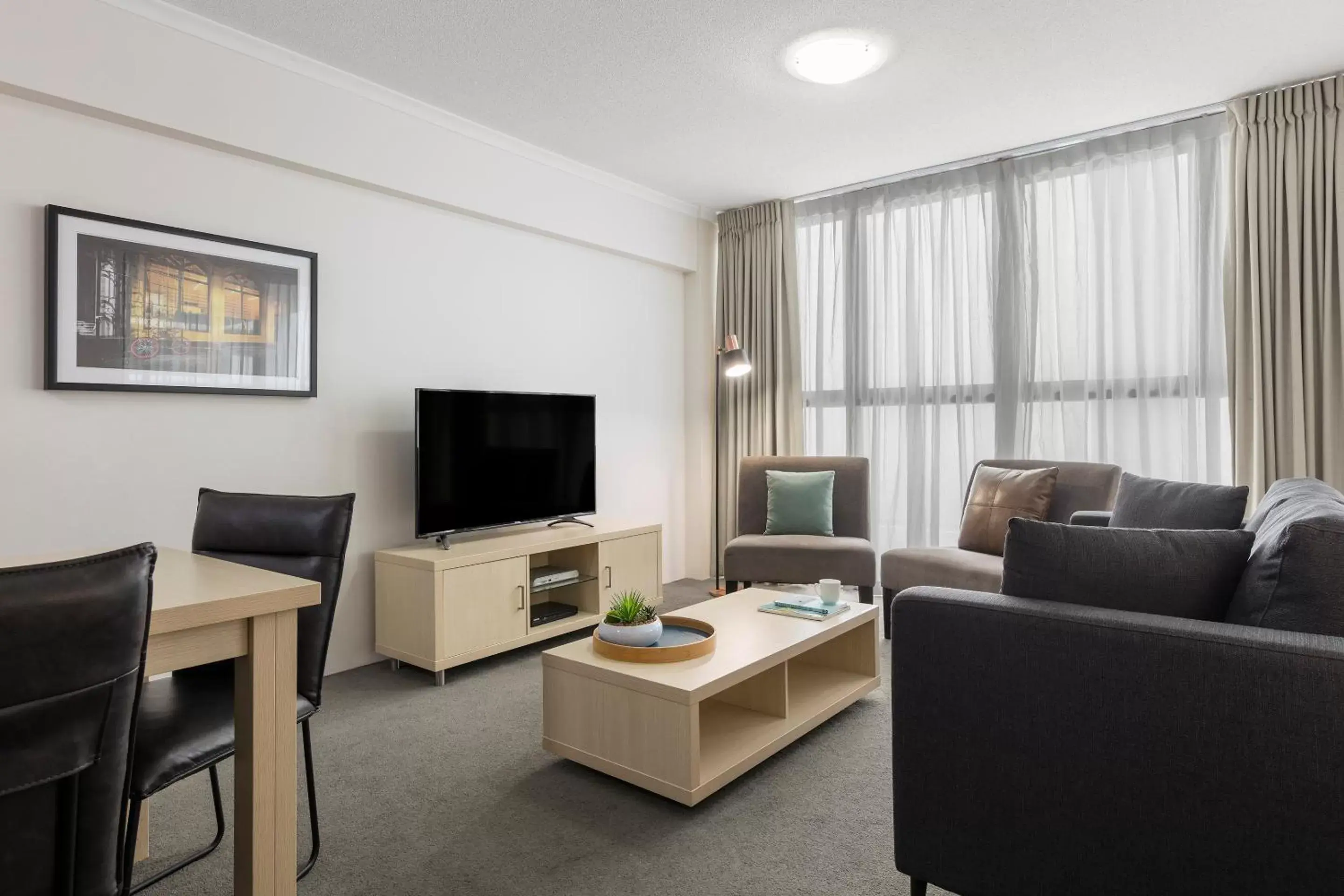 Living room, Seating Area in iStay River City Brisbane