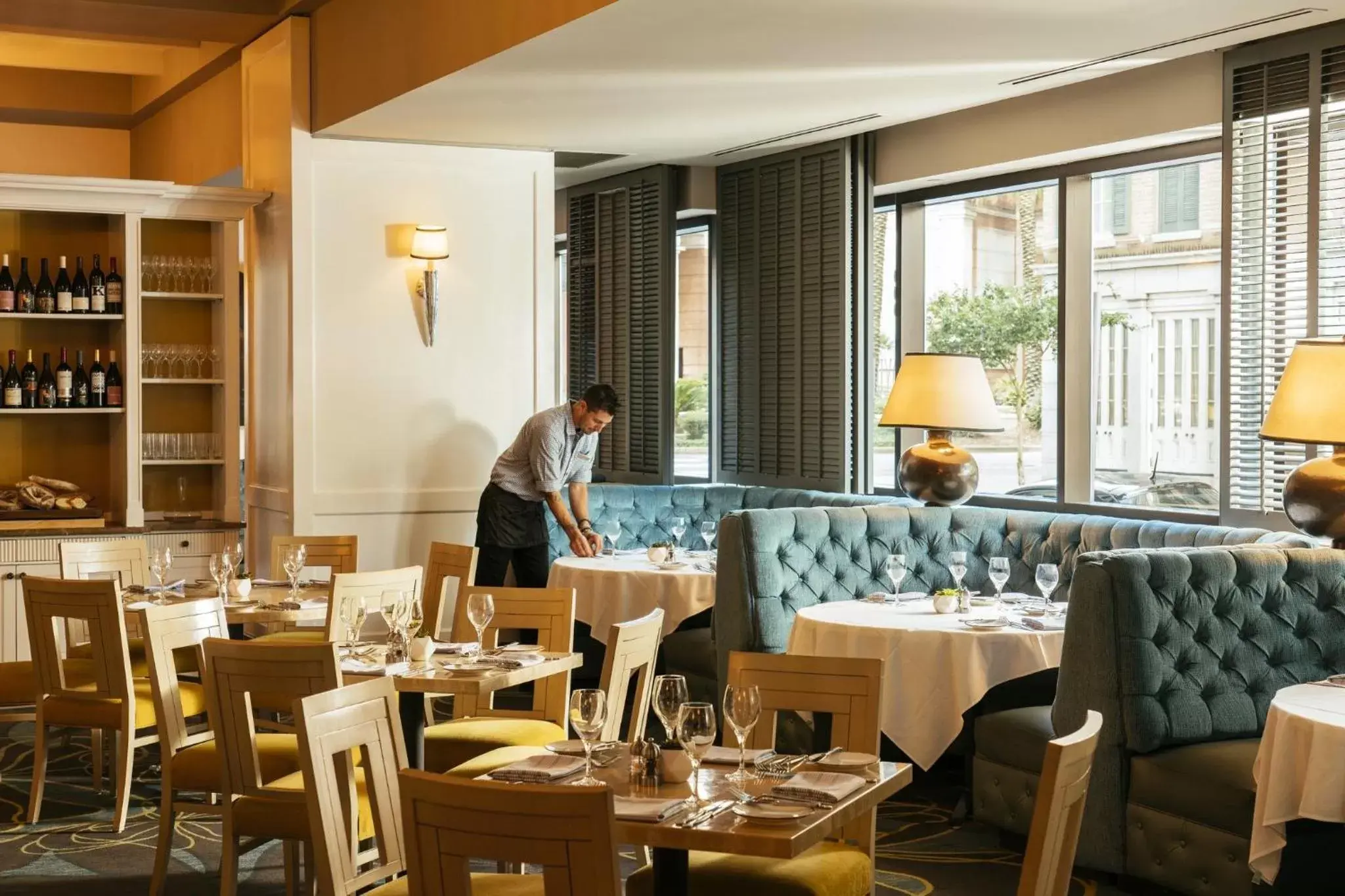 Restaurant/places to eat in Loews New Orleans Hotel Restaurant/places to eat in Loews New Orleans Hotel