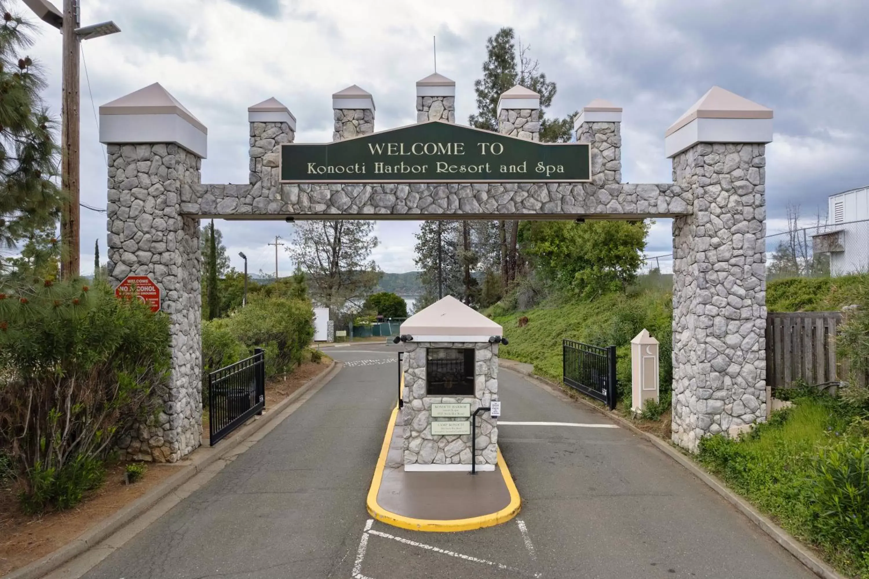 Street view in Konocti Harbor Resort