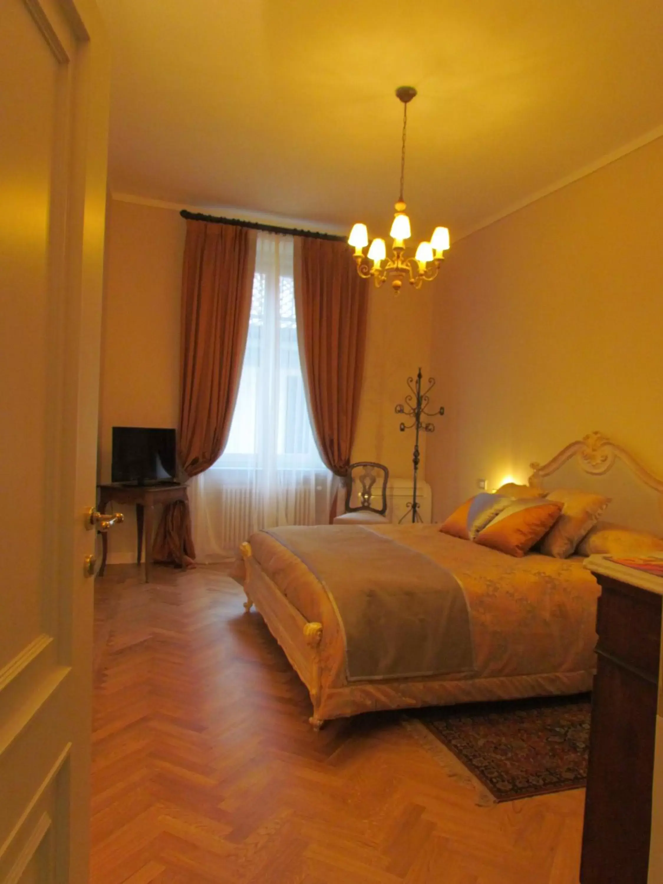 Bedroom, Bed in L'Approdo di Sant'Agostino