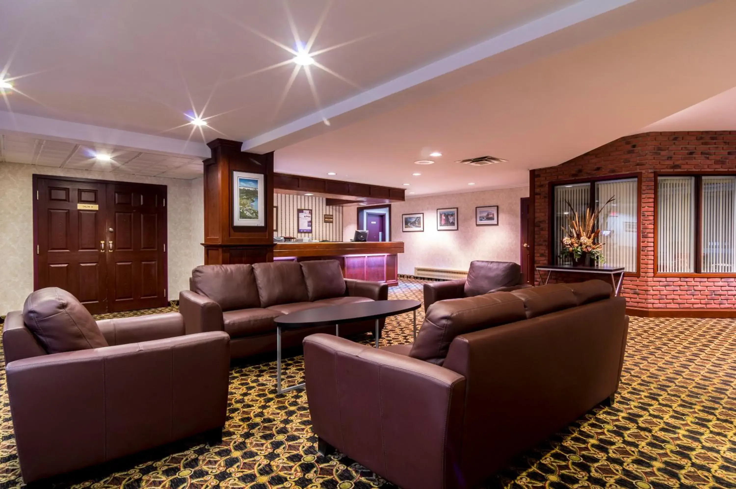 Seating Area in Sinbads Hotel & Suites