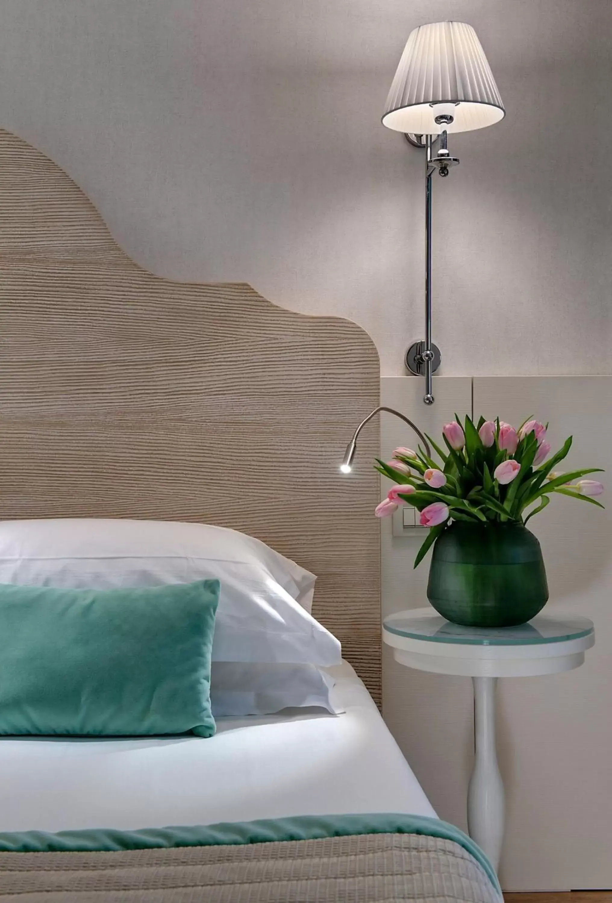 Decorative detail, Bed in Hotel Mioni Pezzato