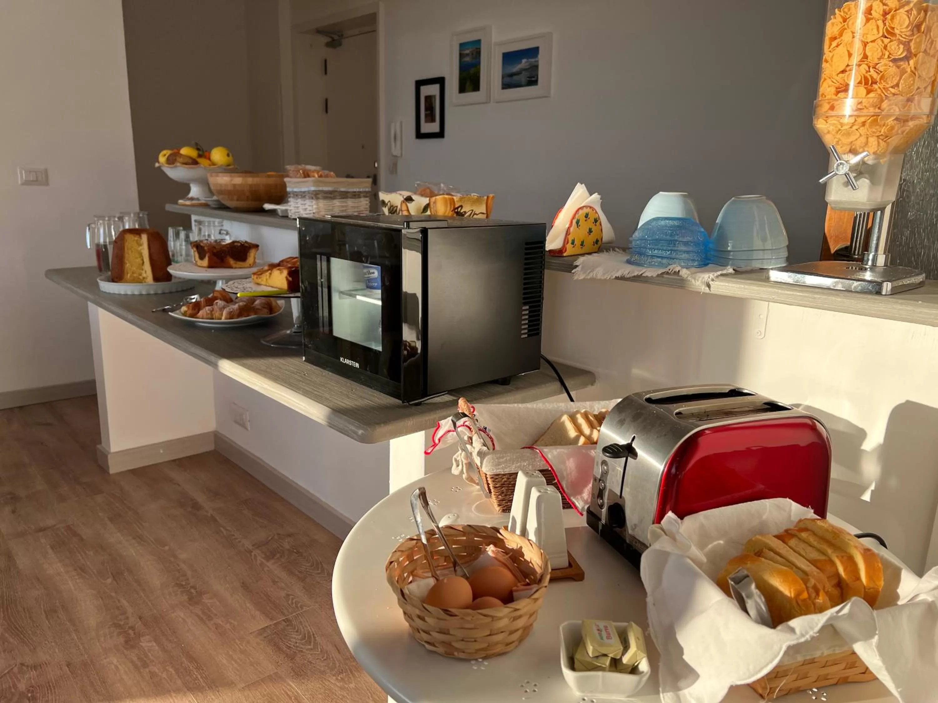 Food and drinks in Garibaldi R&B