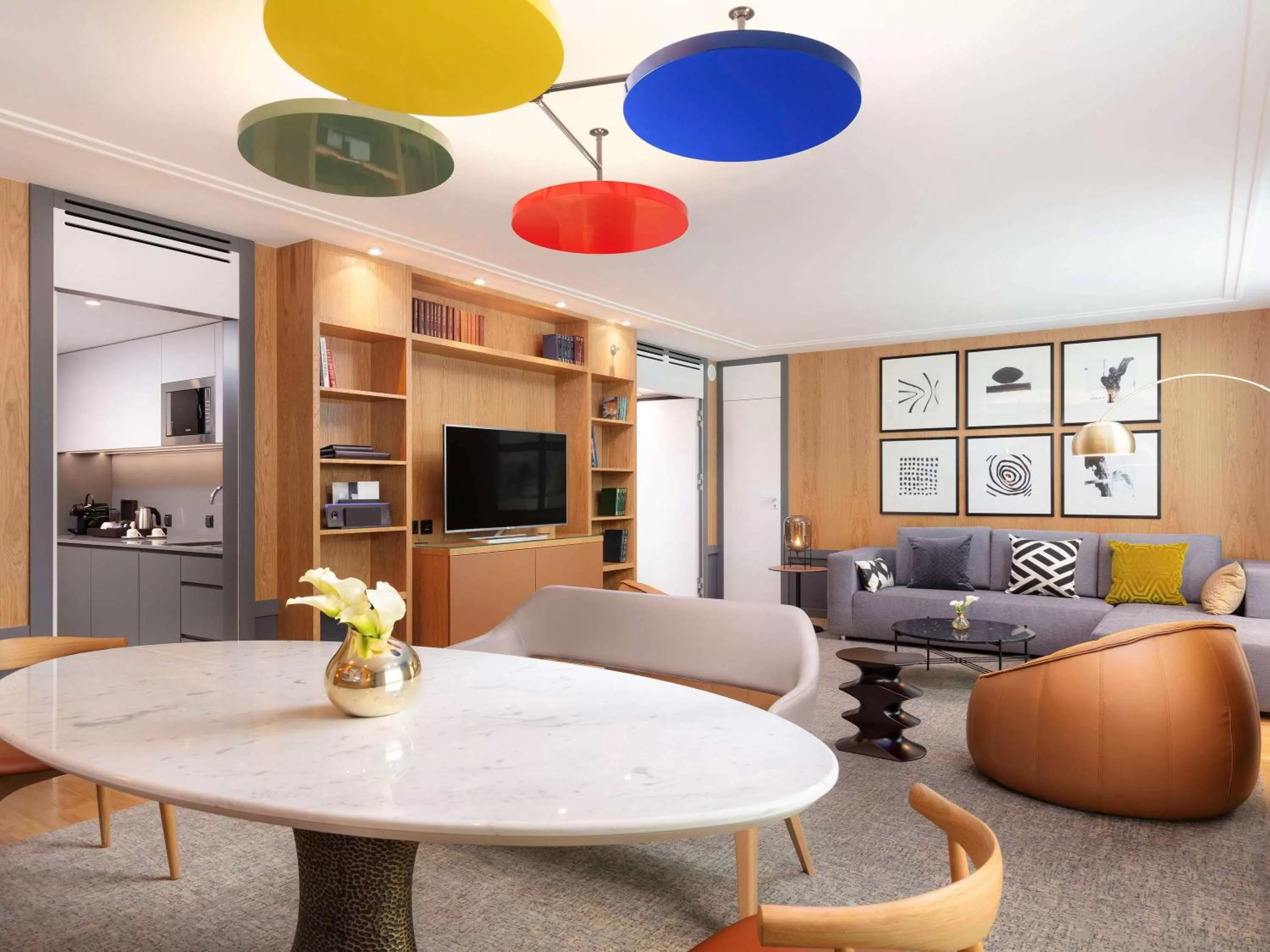 Photo of the whole room in Sofitel Warsaw Victoria