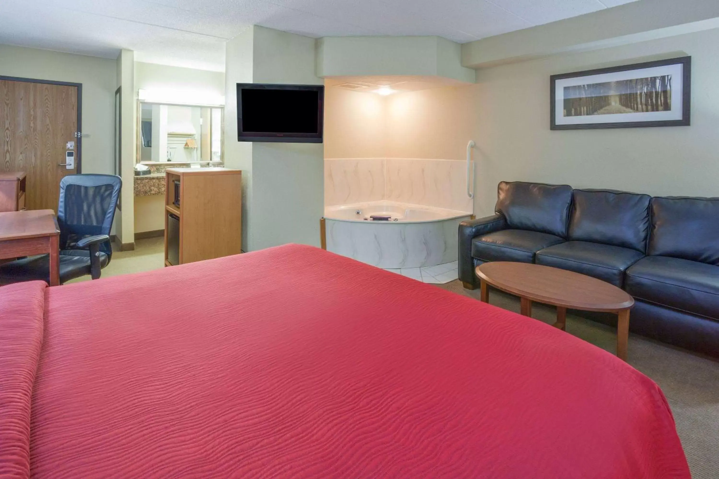 Photo of the whole room in AmericInn by Wyndham Roseau