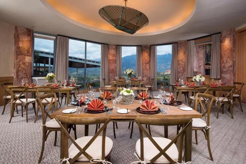 Banquet/Function facilities in Garden of the Gods Resort & Club