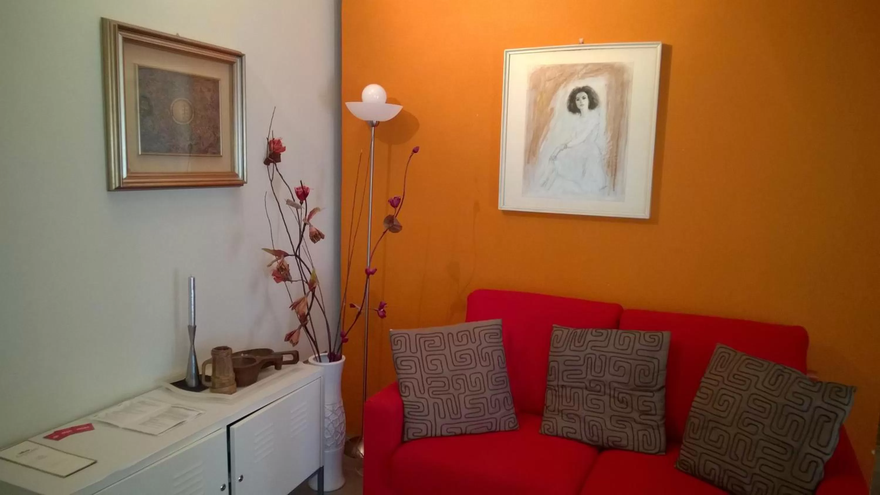 Seating area in Agorà Residenza