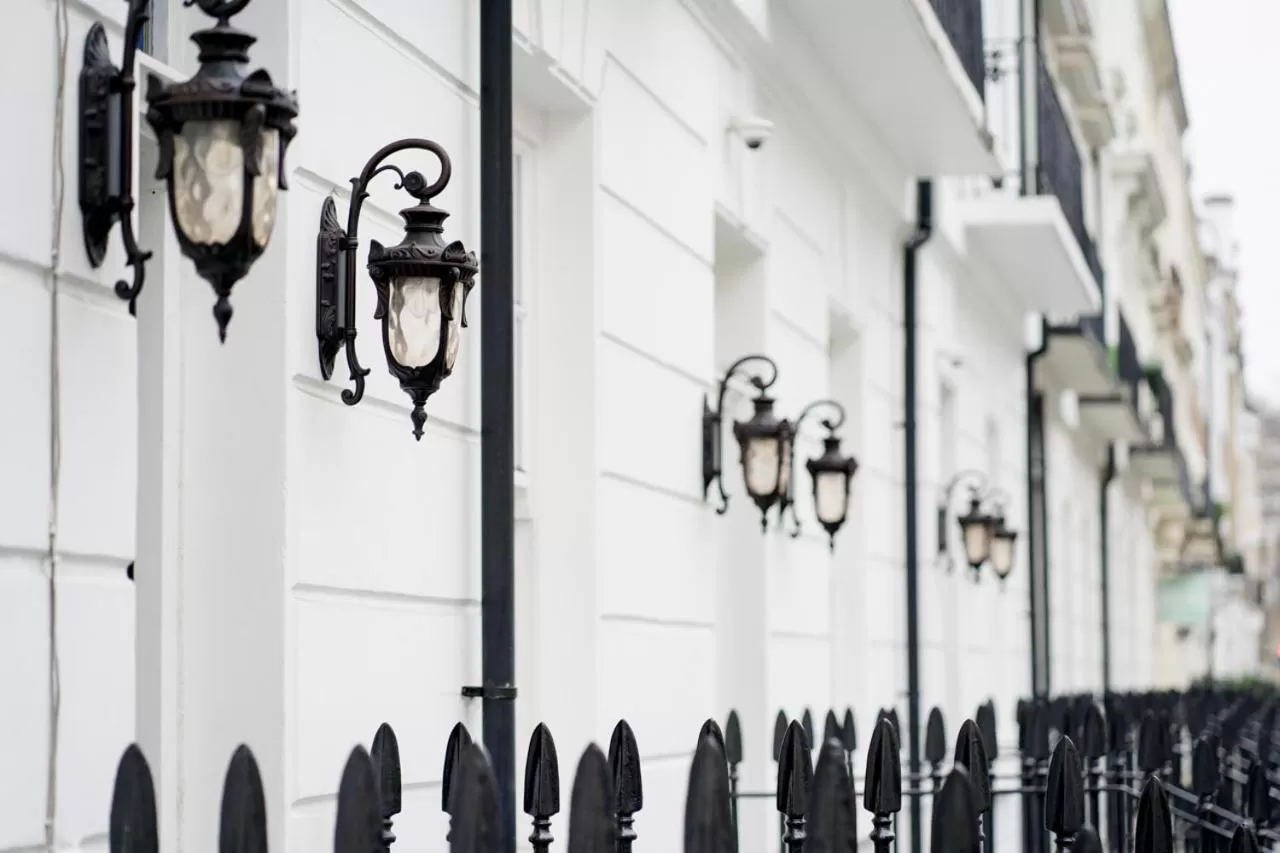 Property building in Best Western Buckingham Palace Rd