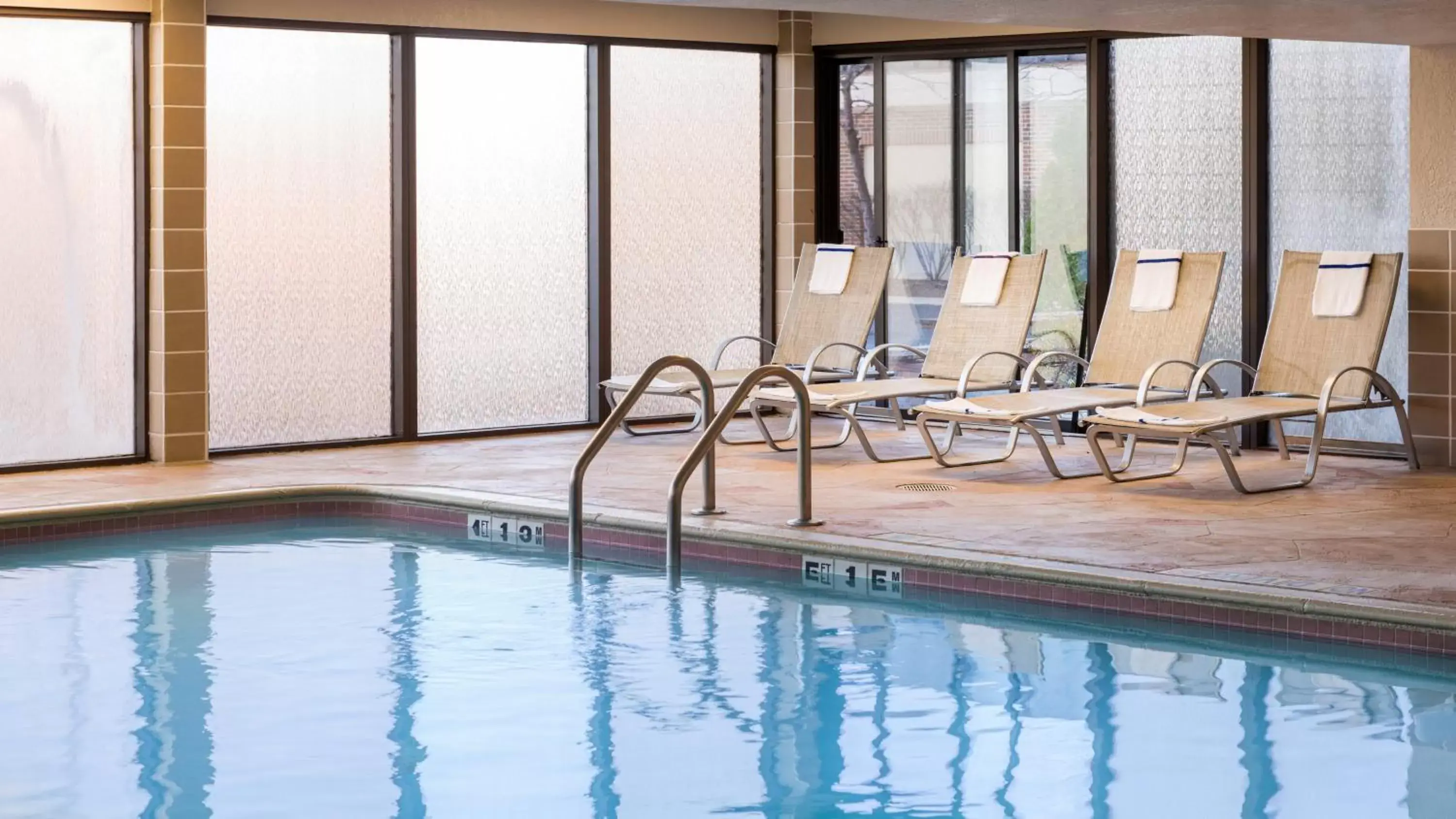 Swimming Pool in Holiday Inn Hotel & Suites Warren, an IHG Hotel