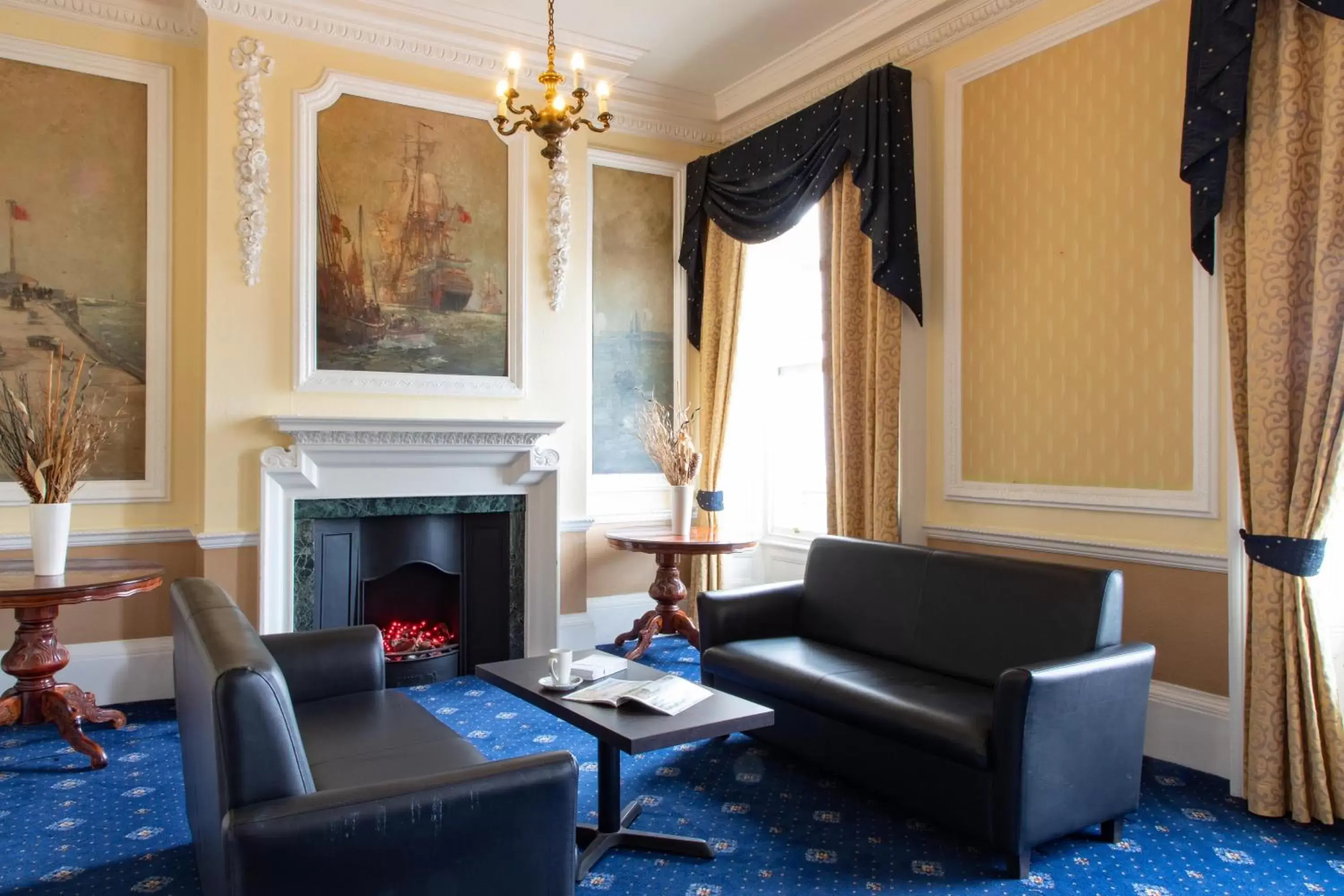 Seating Area in The Royal Hotel Whitby