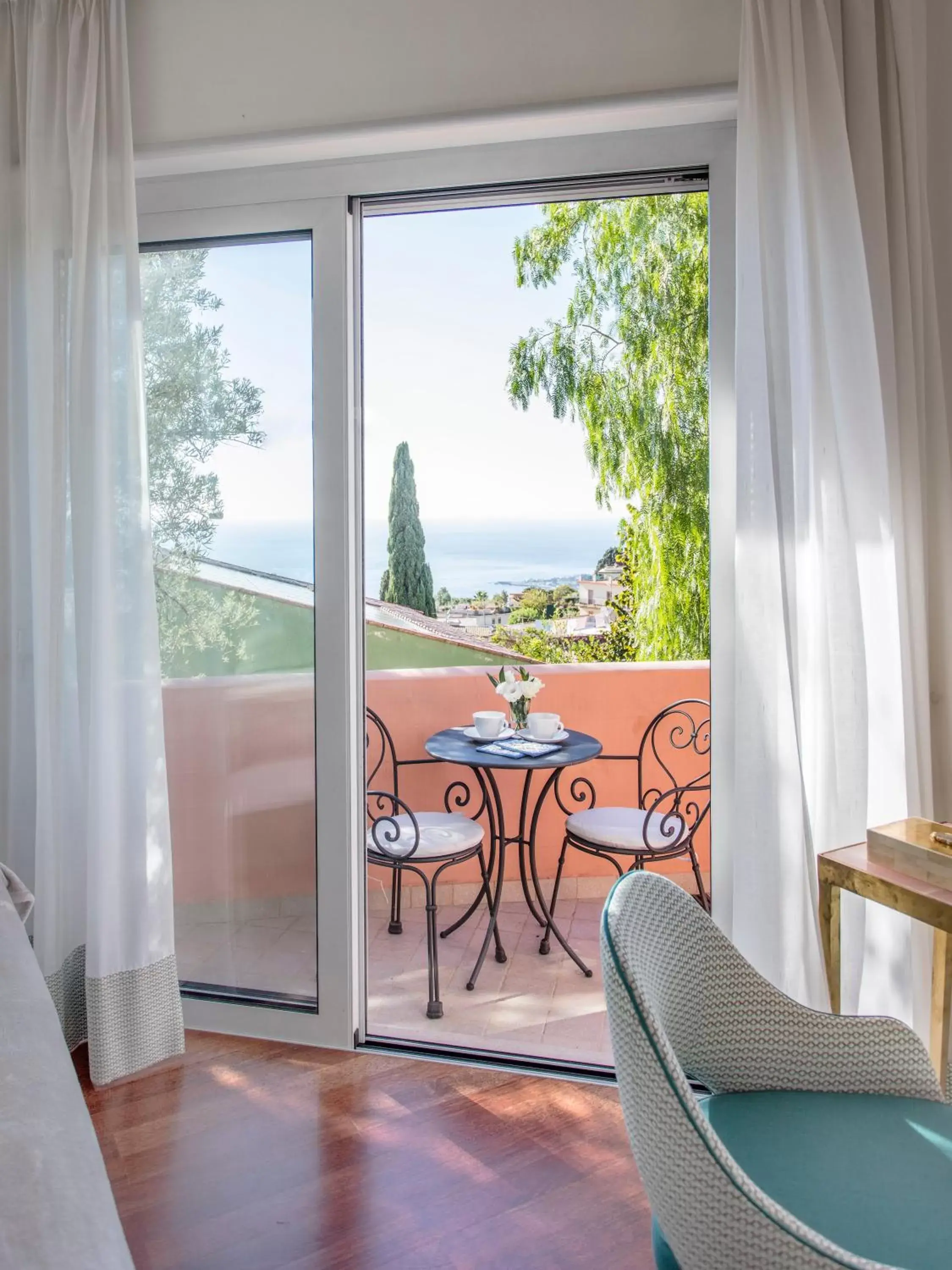 Inner courtyard view, Balcony/Terrace in La Malandrina