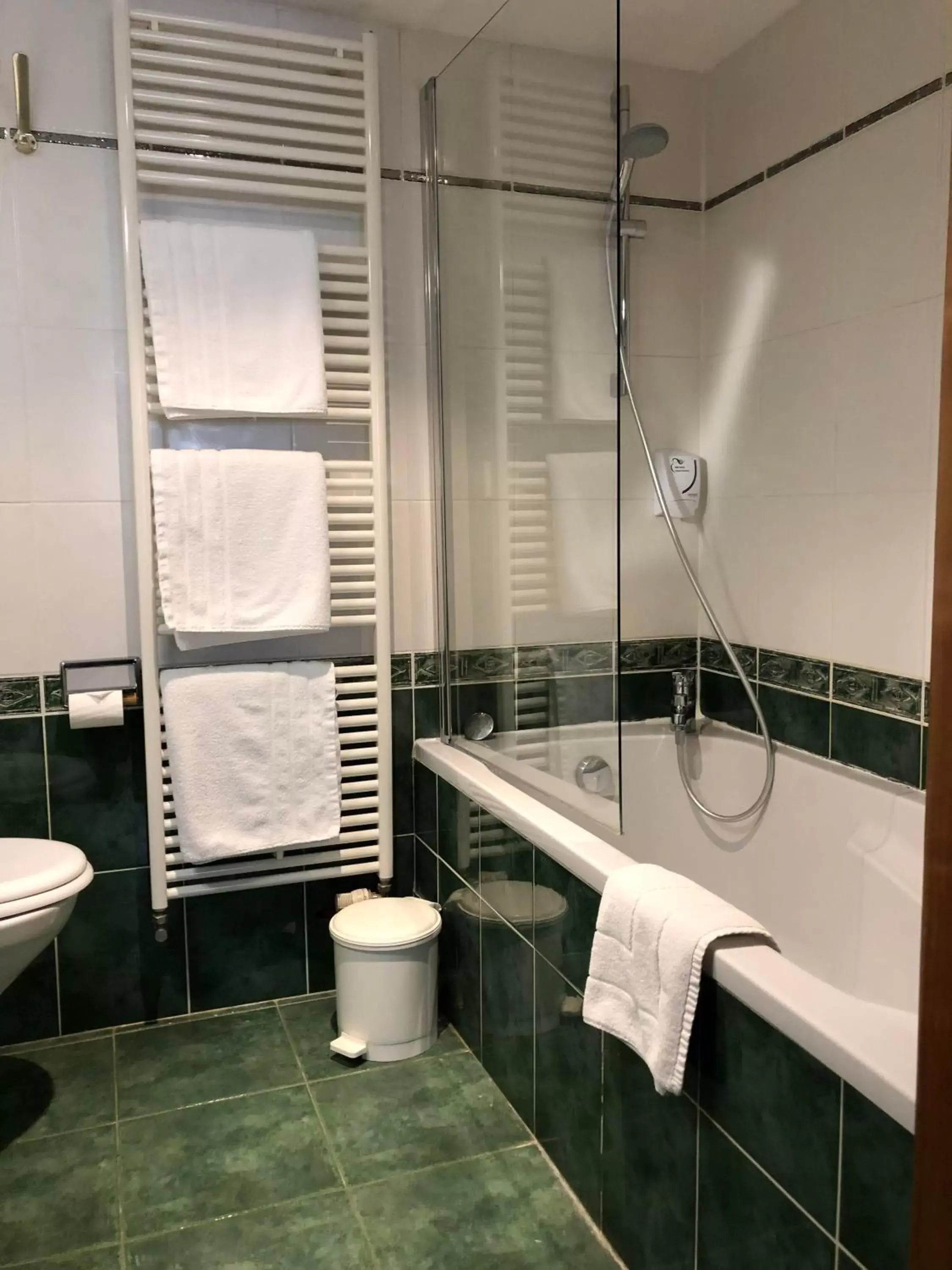 Bathroom in Hotel Restaurant Au Cerf d'Or