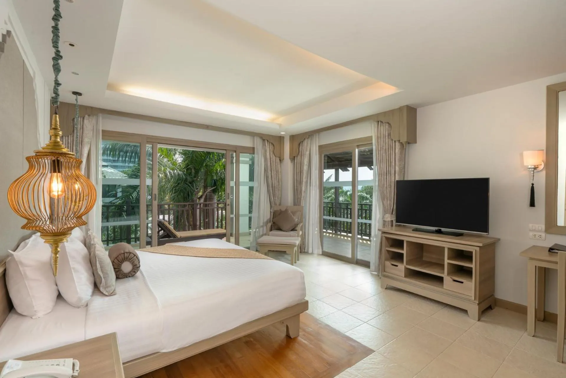 Bedroom, Bed in Ravindra Beach Resort & Spa - SHA Extra Plus