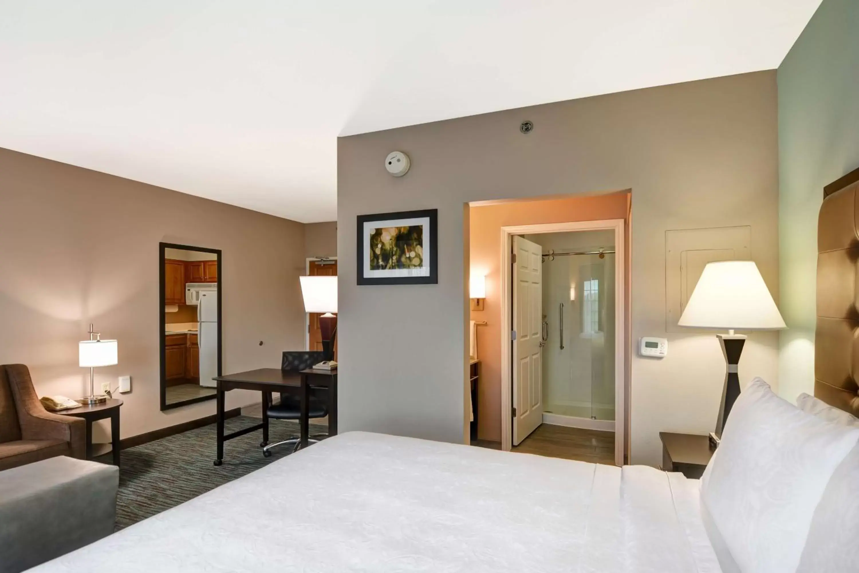 Bedroom, Bed in Homewood Suites by Hilton Aurora Naperville